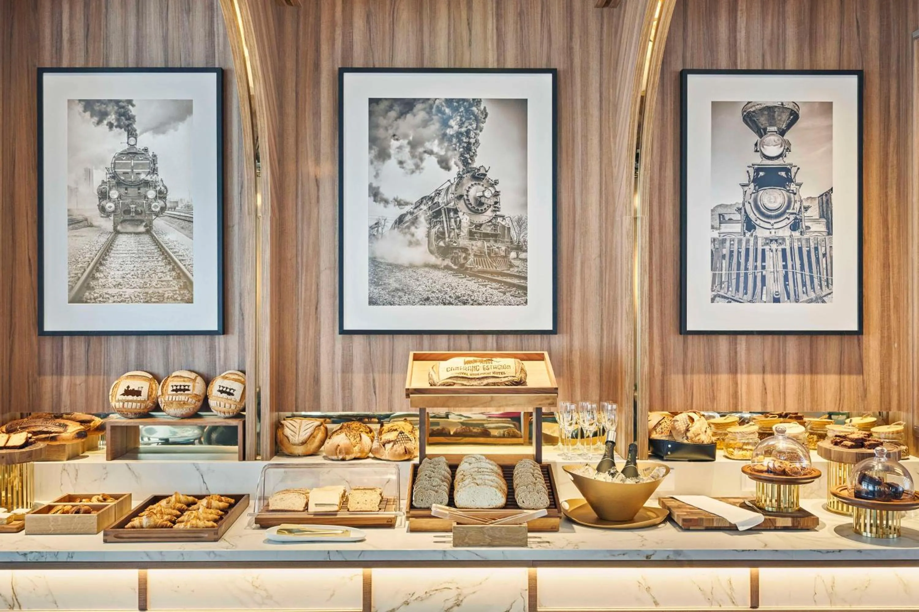 Restaurant/places to eat in Canfranc Estación, a Royal Hideaway Hotel - Gran Lujo