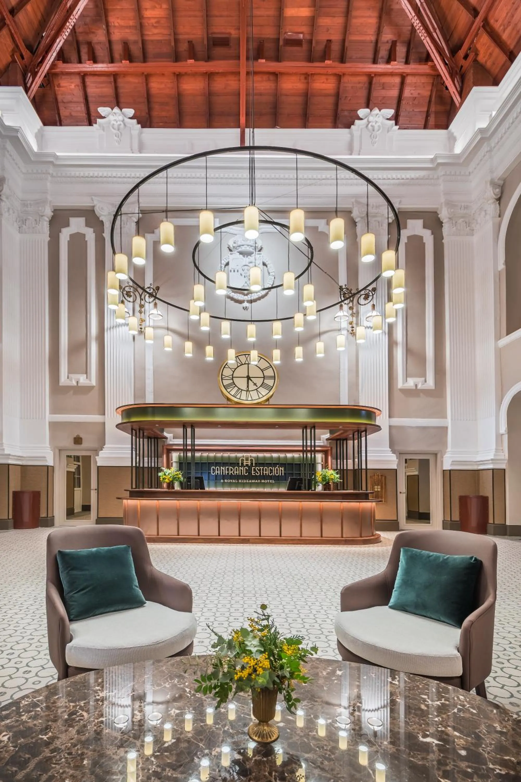 Lobby or reception in Canfranc Estación, a Royal Hideaway Hotel - Gran Lujo