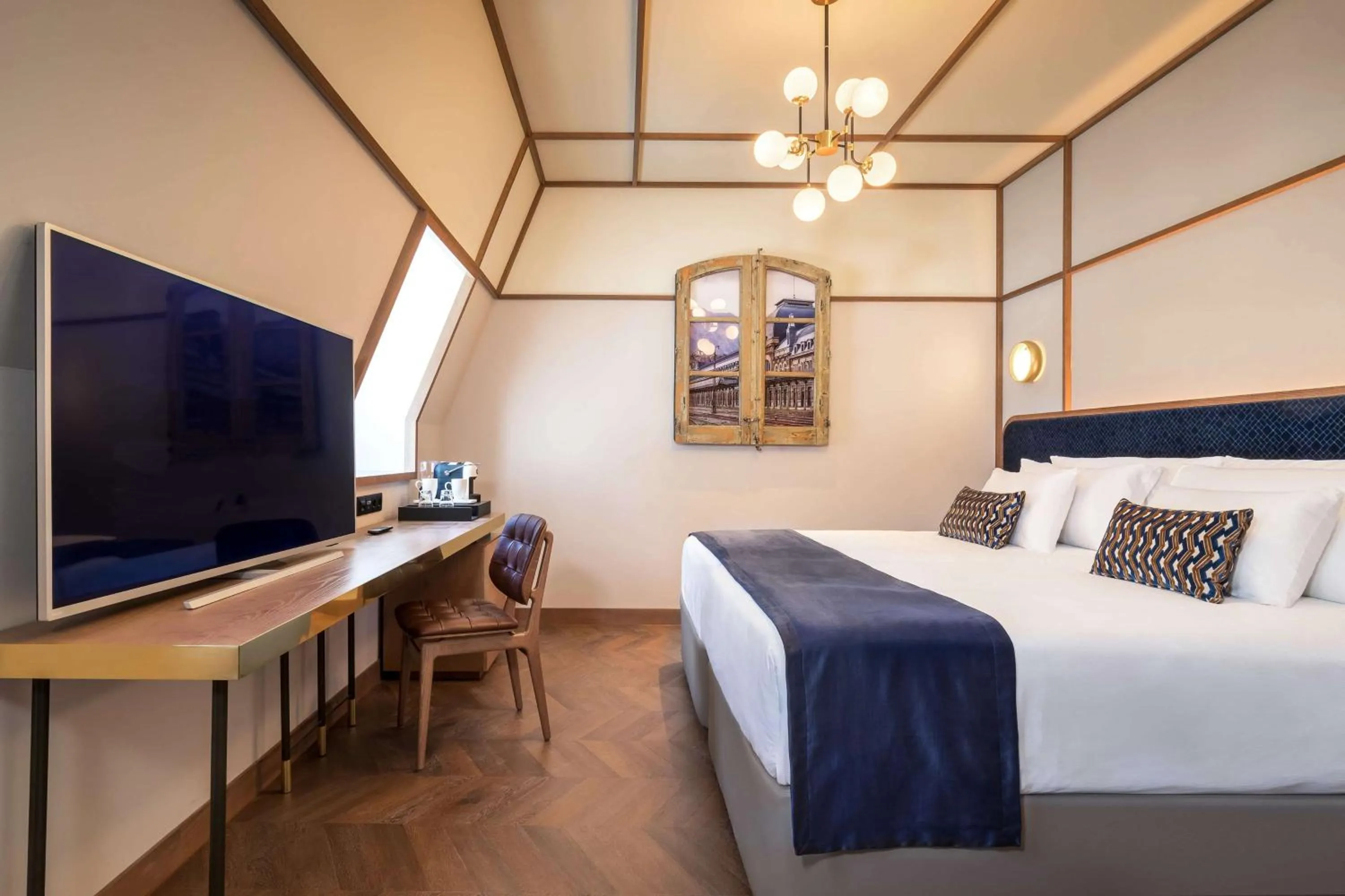 Bedroom, Bed in Canfranc Estación, a Royal Hideaway Hotel - Gran Lujo