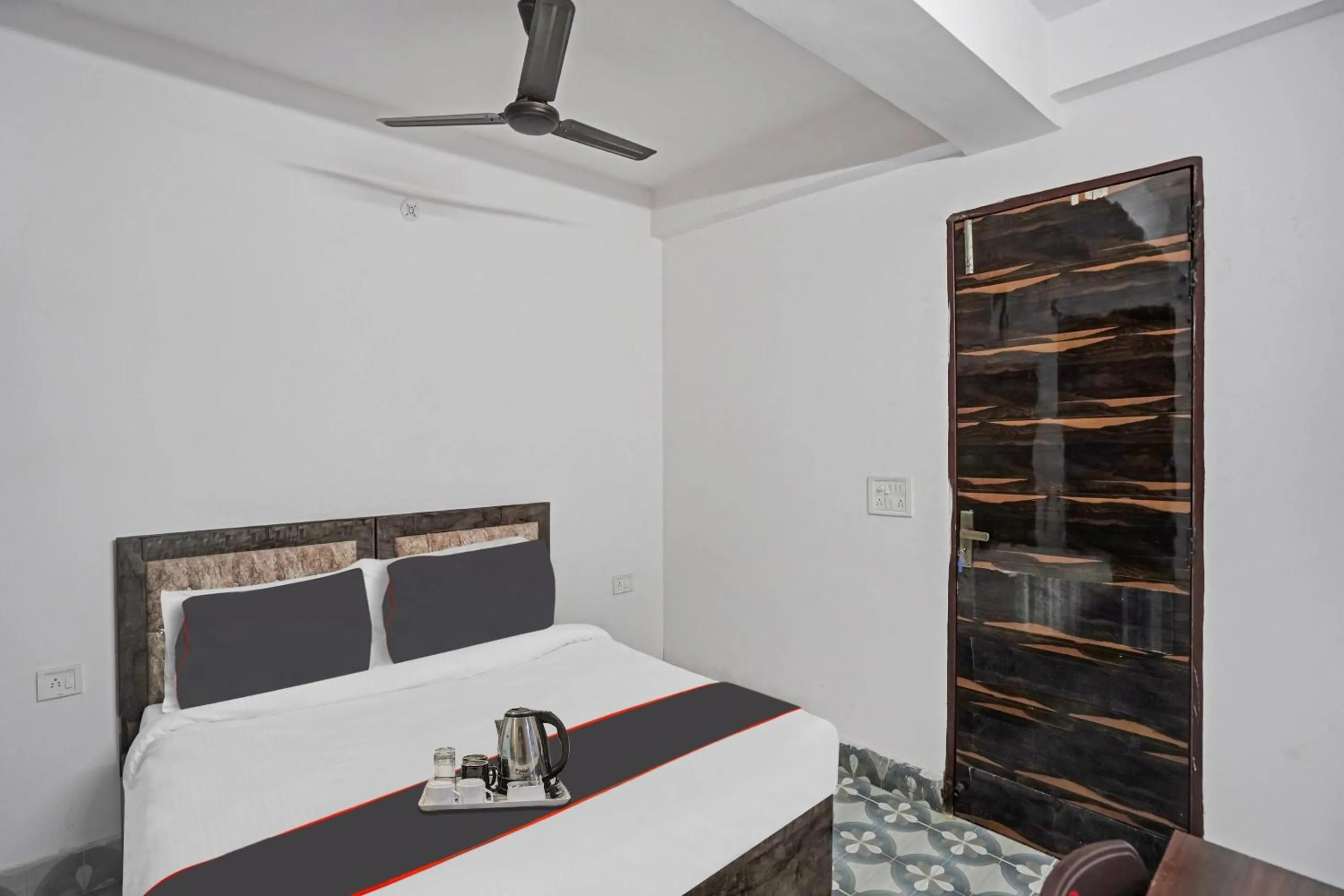 Bedroom in Hotel O SK Residency Rohini