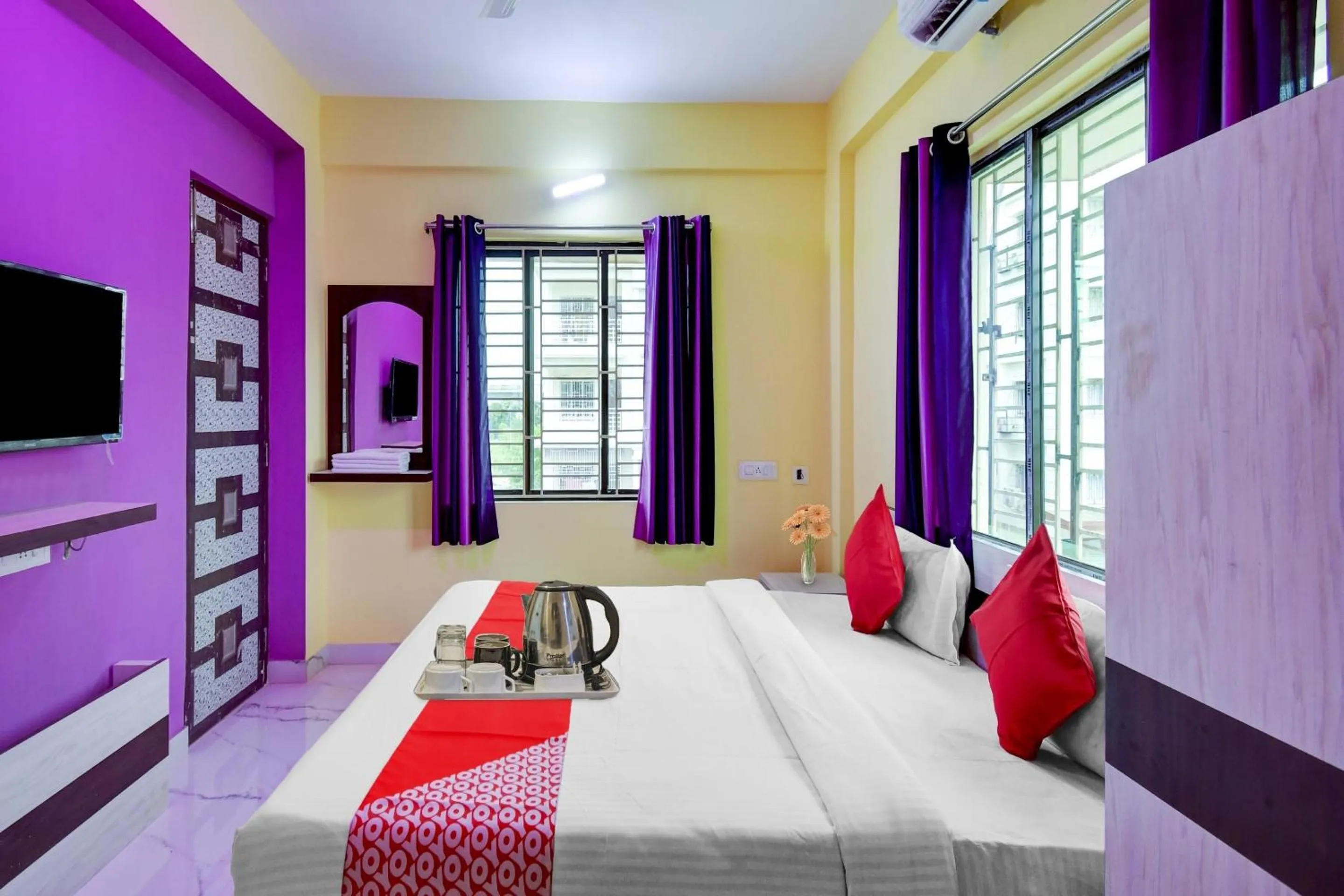 Facade/entrance, Bed in Hotel O 4 Friends