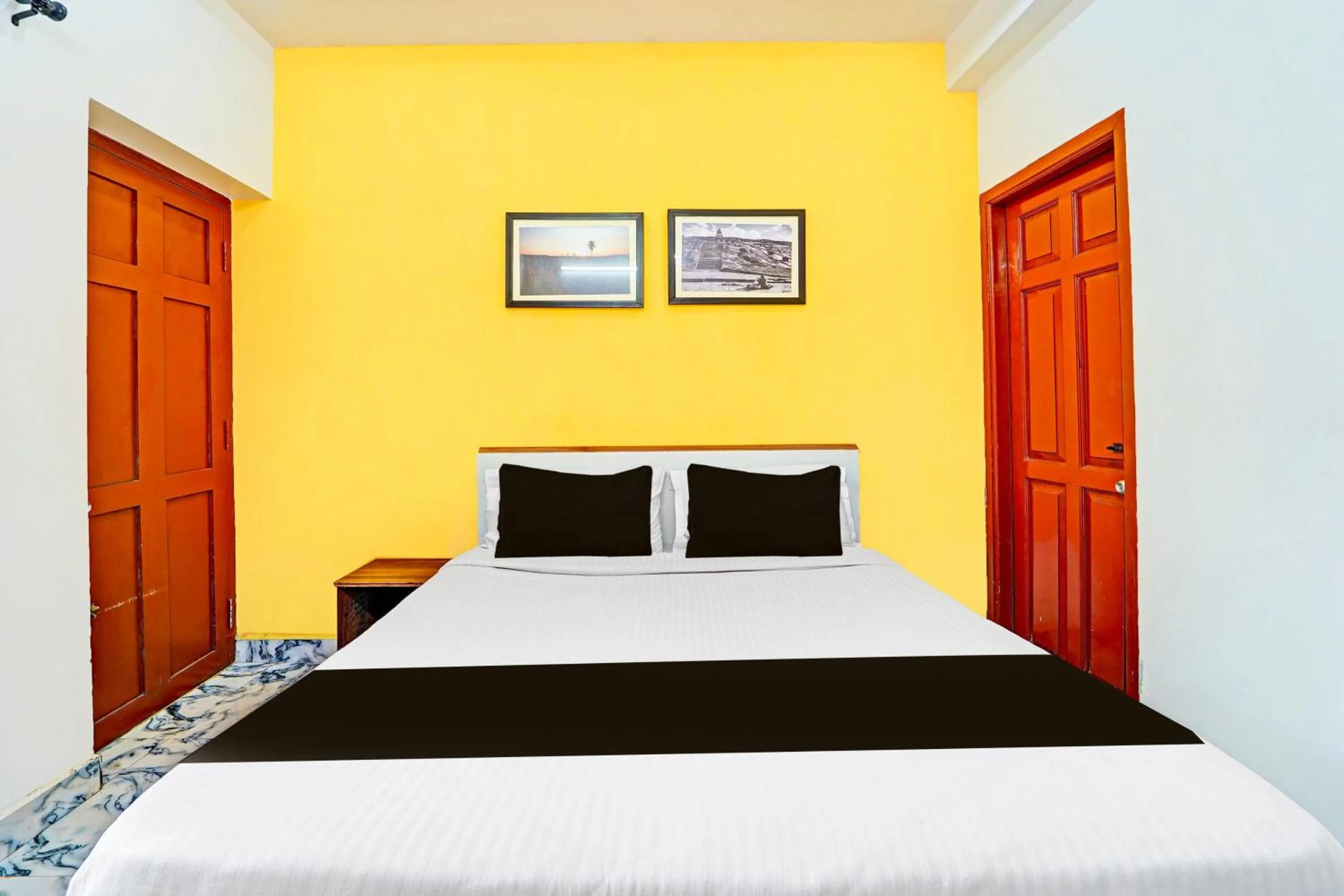 Bedroom, Bed in Super Hotel O Vijaynagar Road Formerly Anmol Peace Stay