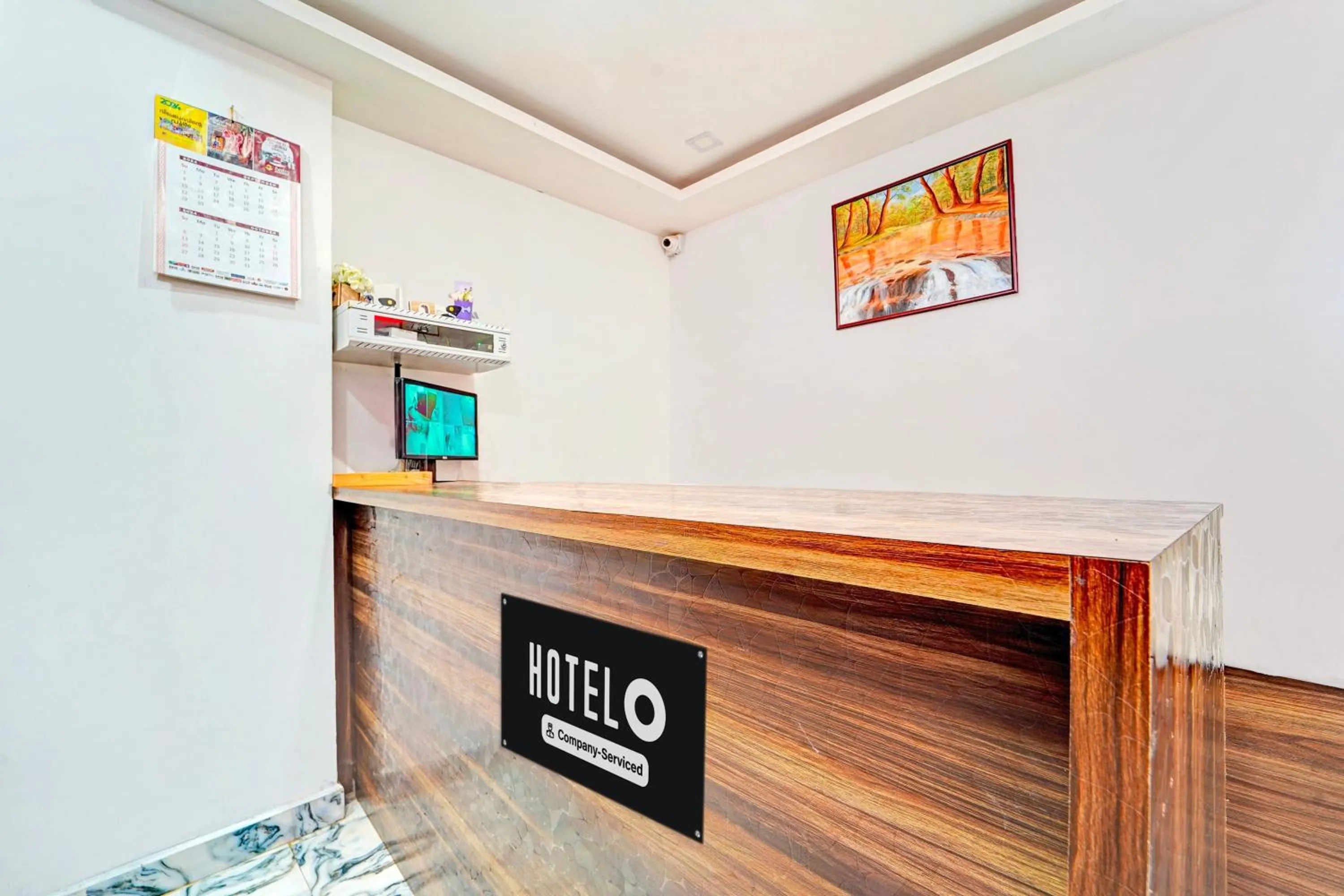 Lobby or reception in Super Hotel O Vijaynagar Road Formerly Anmol Peace Stay