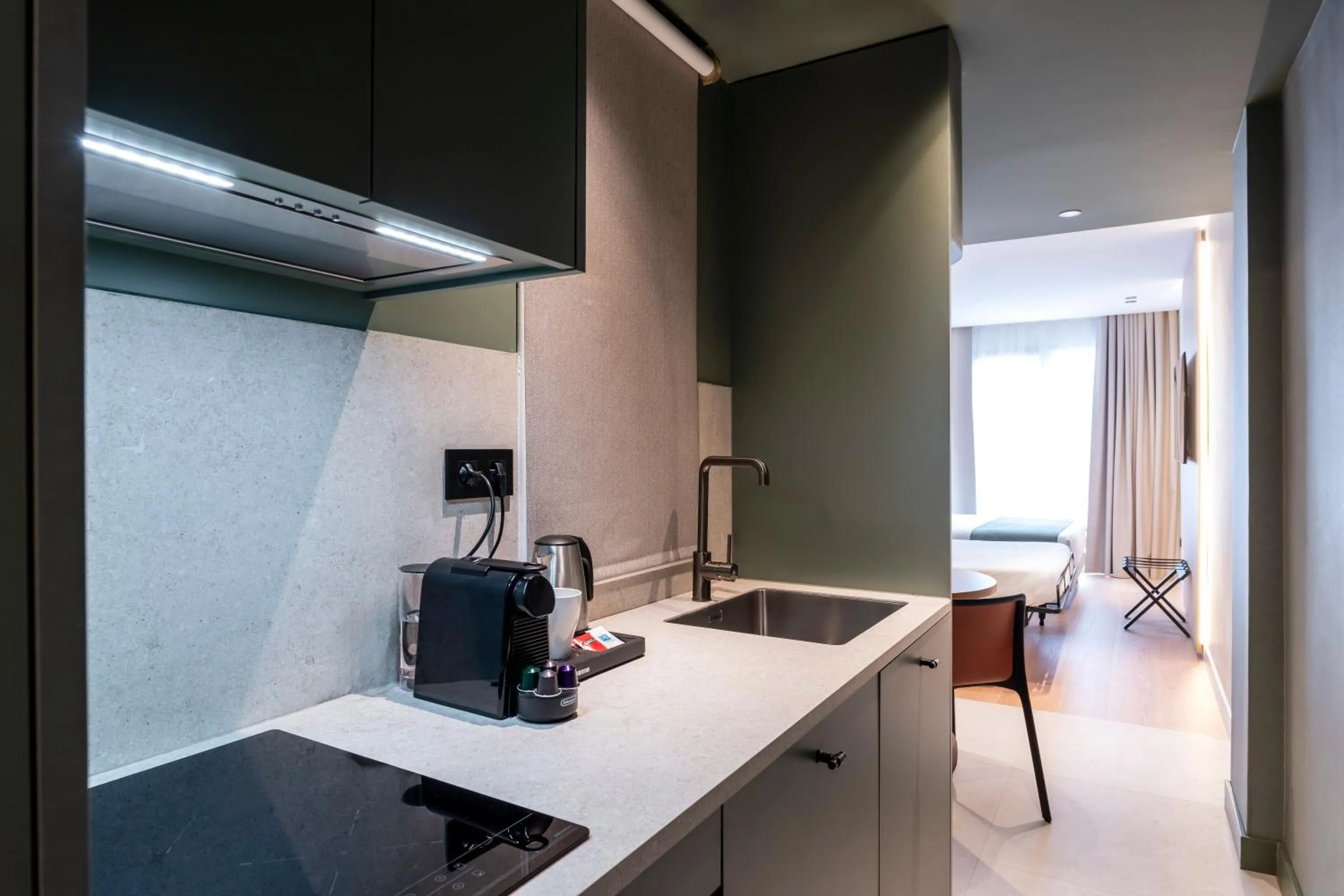 Kitchen or kitchenette in Aparthotel Atenea Calabria
