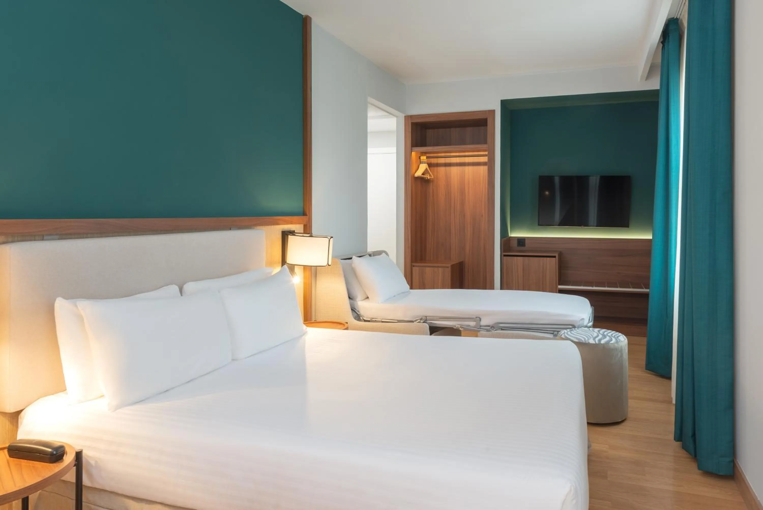 Bed in Hotel Elche Centro , affiliated by Melia