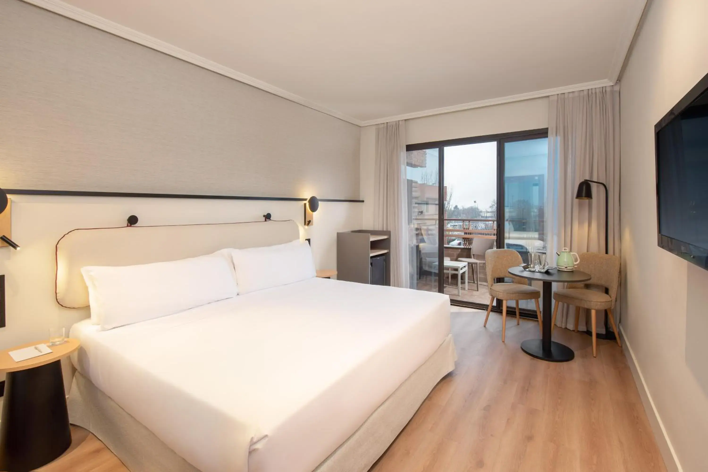 Premium Room with Terrace in Hotel Madrid Alameda Aeropuerto, Affiliated by Meliá Premium Room with Terrace in Hotel Madrid Alameda Aeropuerto, Affiliated by Meliá