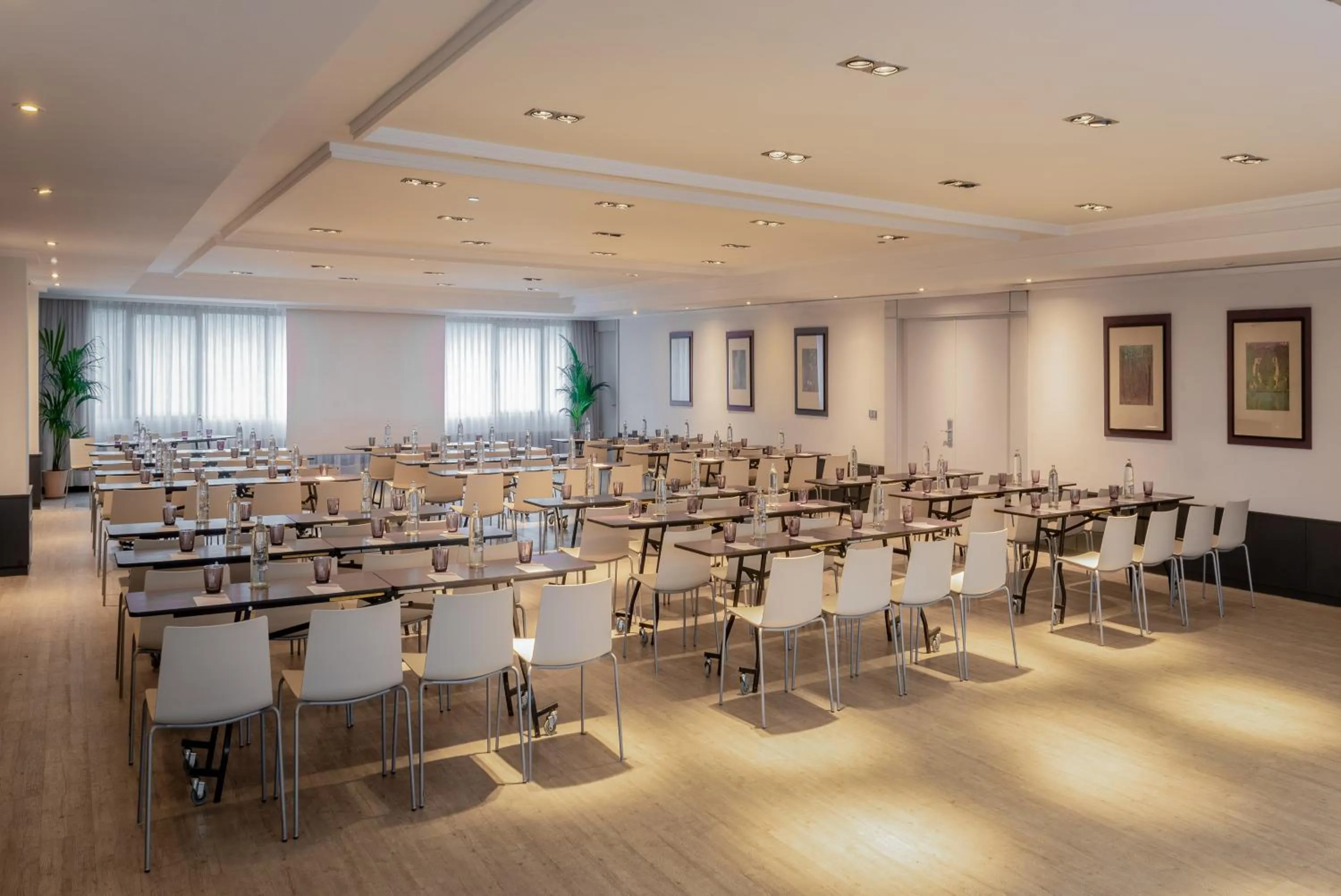 Meeting/conference room in Hotel Madrid Alameda Aeropuerto, Affiliated by Meliá