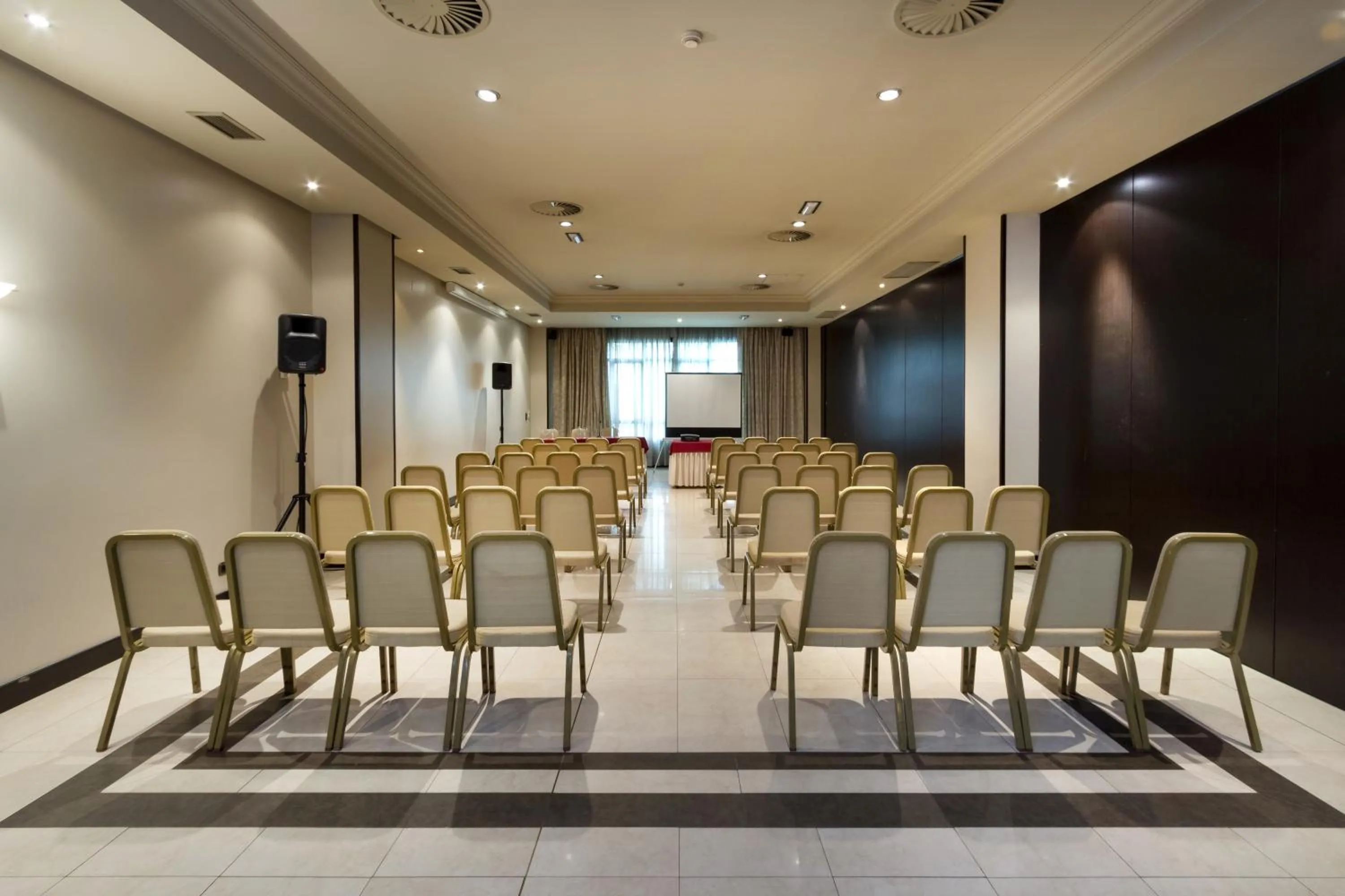 Meeting/conference room in Exe Oviedo Centro