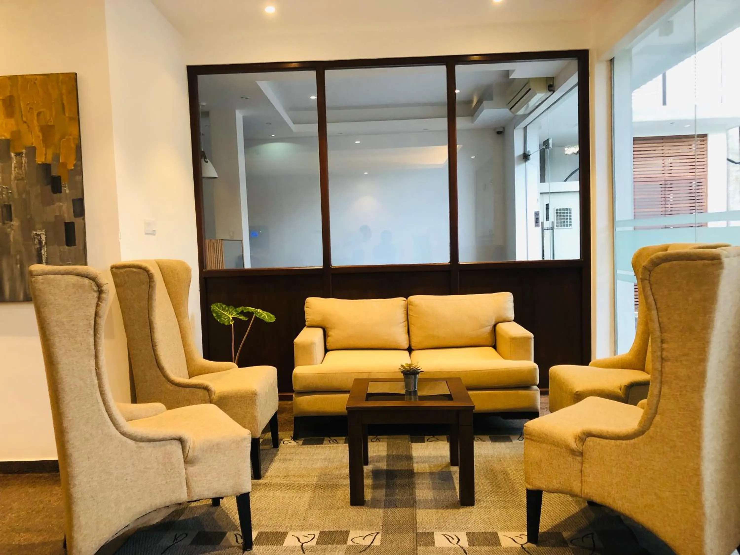 Lobby or reception in Tropic Inn - Mount Lavinia