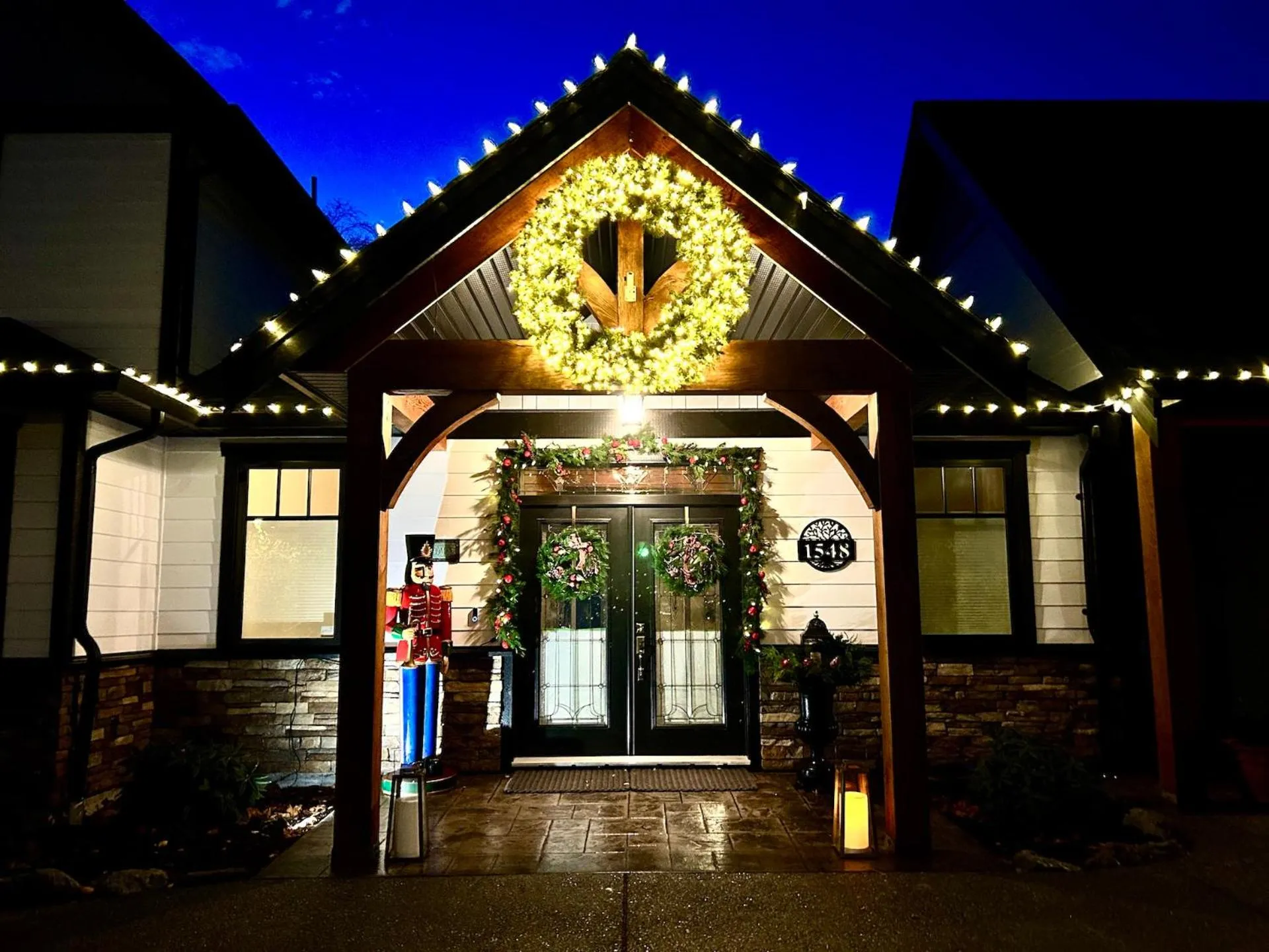 Property building in Seagull Studio Vacation Suite