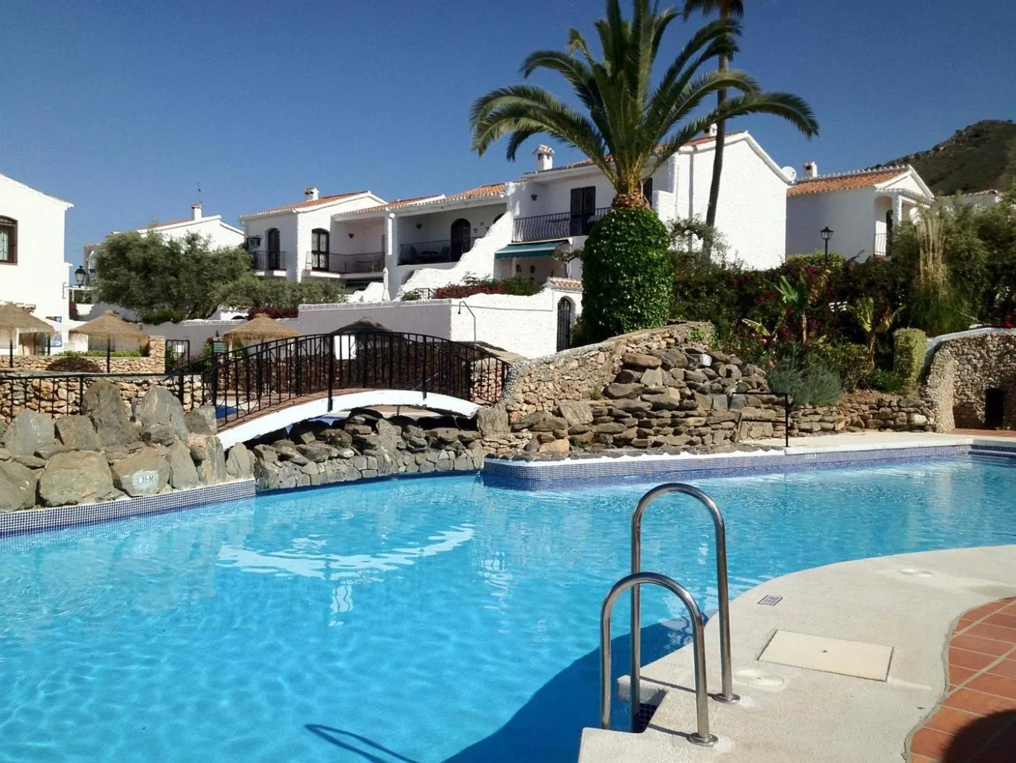 Swimming pool in El Capistrano