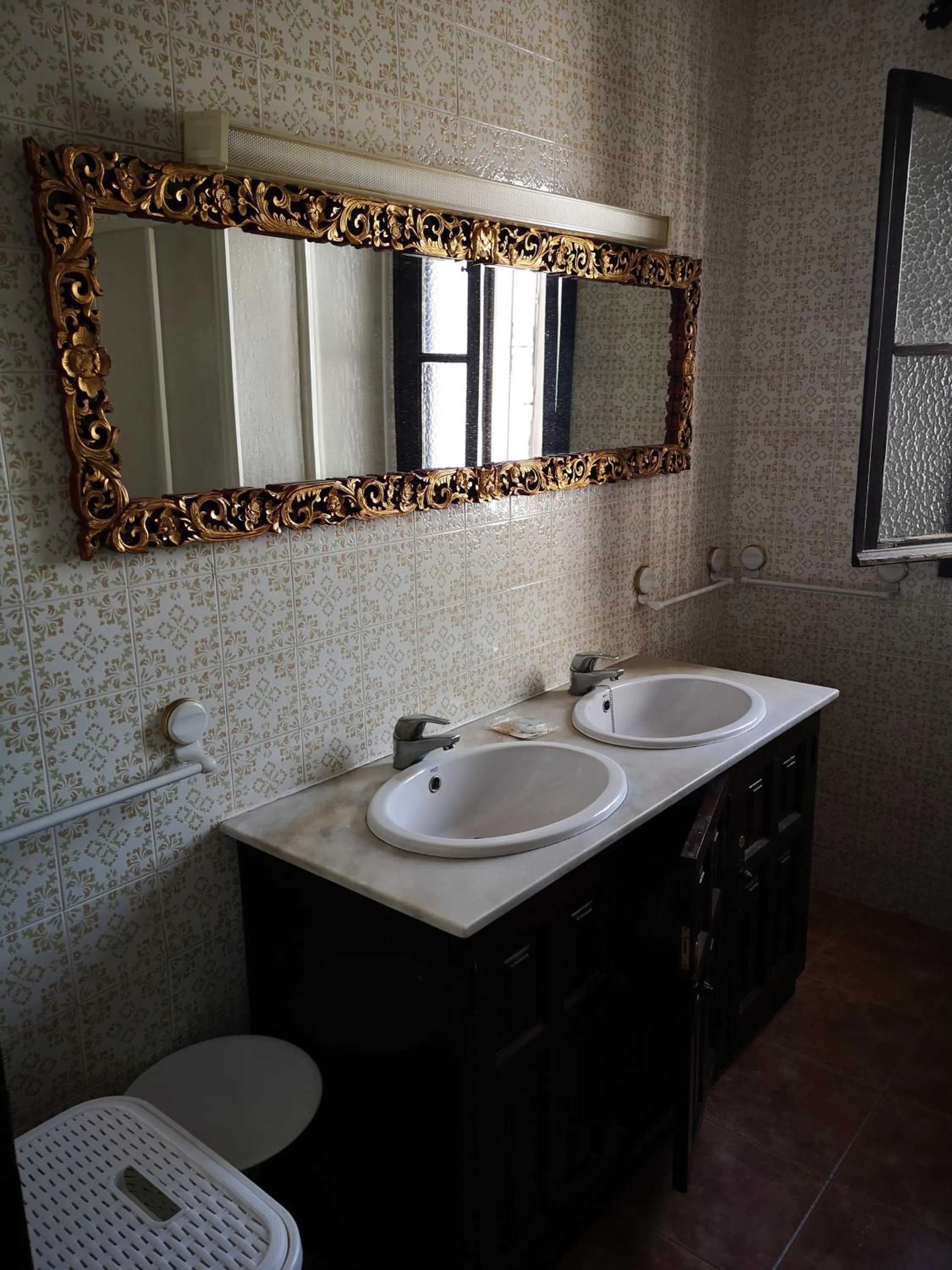 Shower in El Capistrano