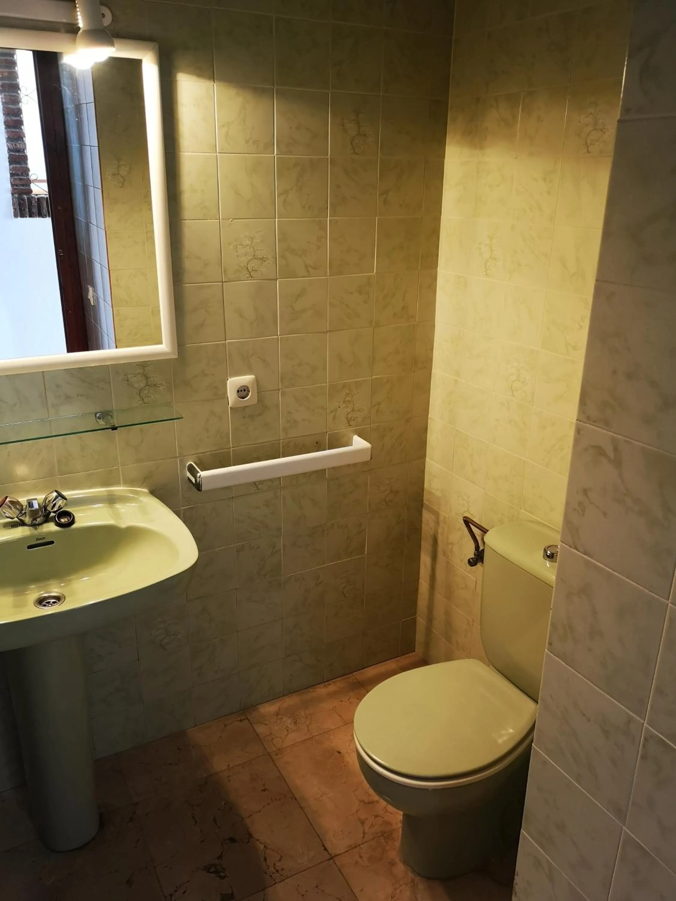 Bathroom in El Capistrano