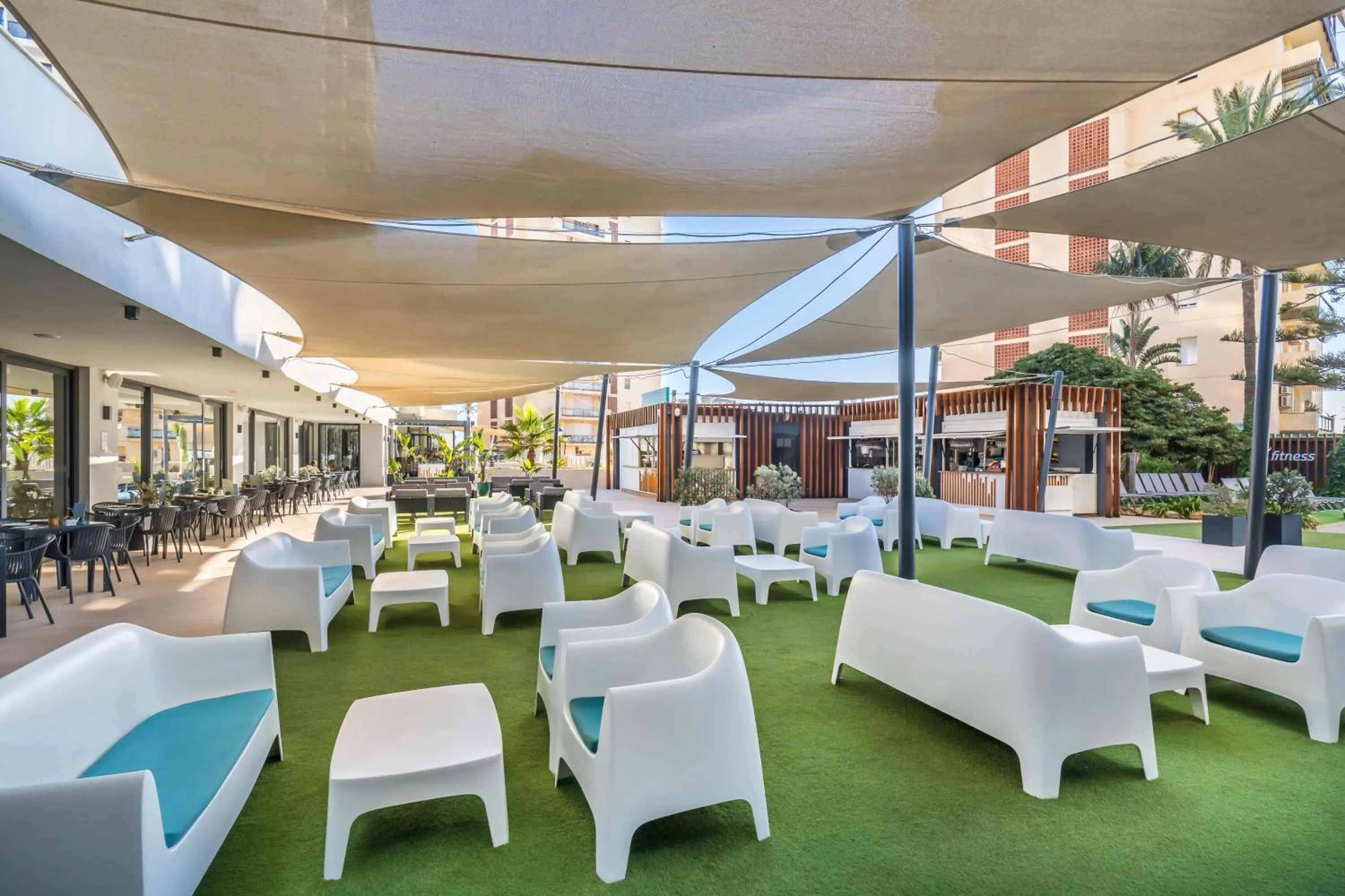 Lounge or bar in Occidental Fuengirola