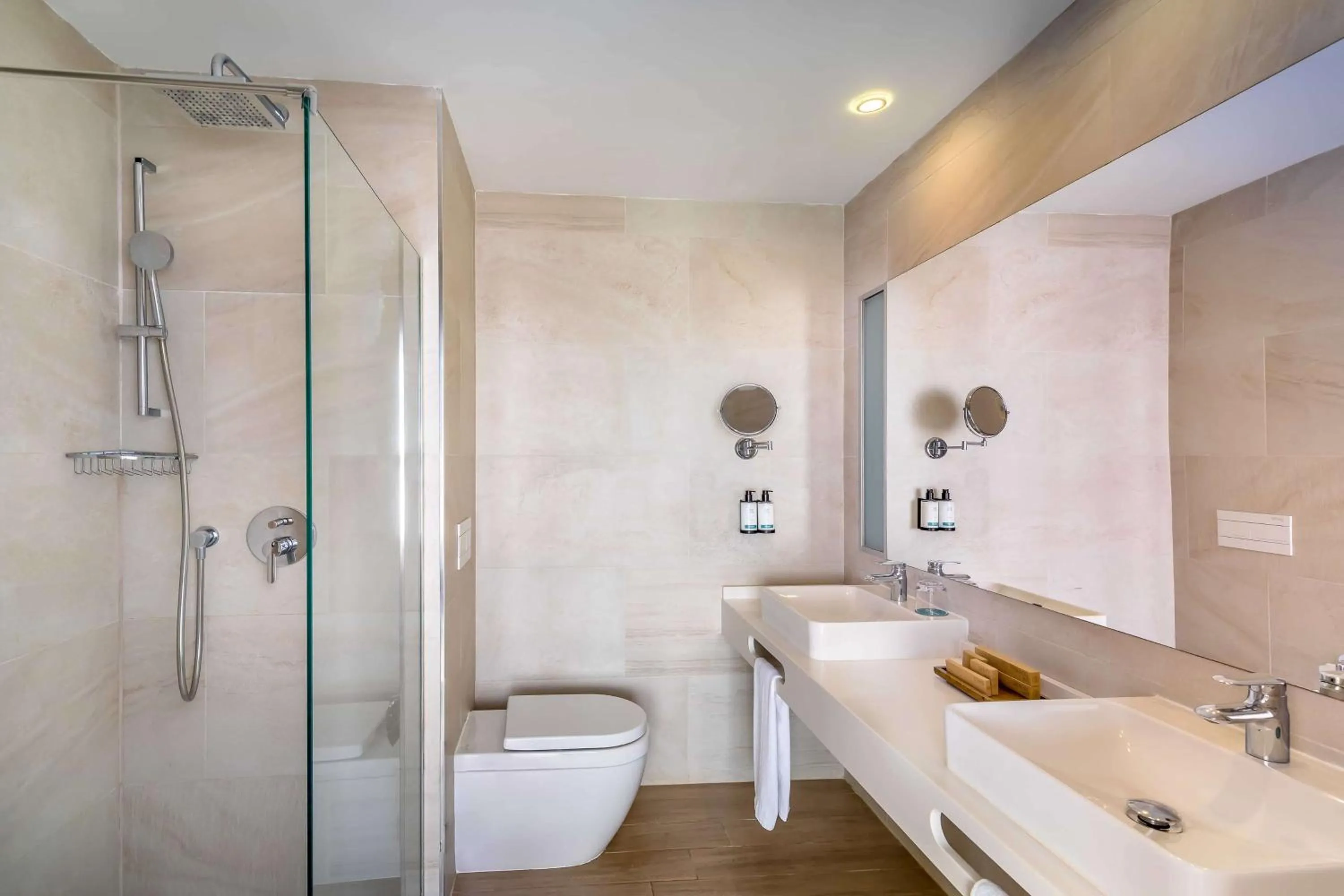 Bathroom in Occidental Fuengirola