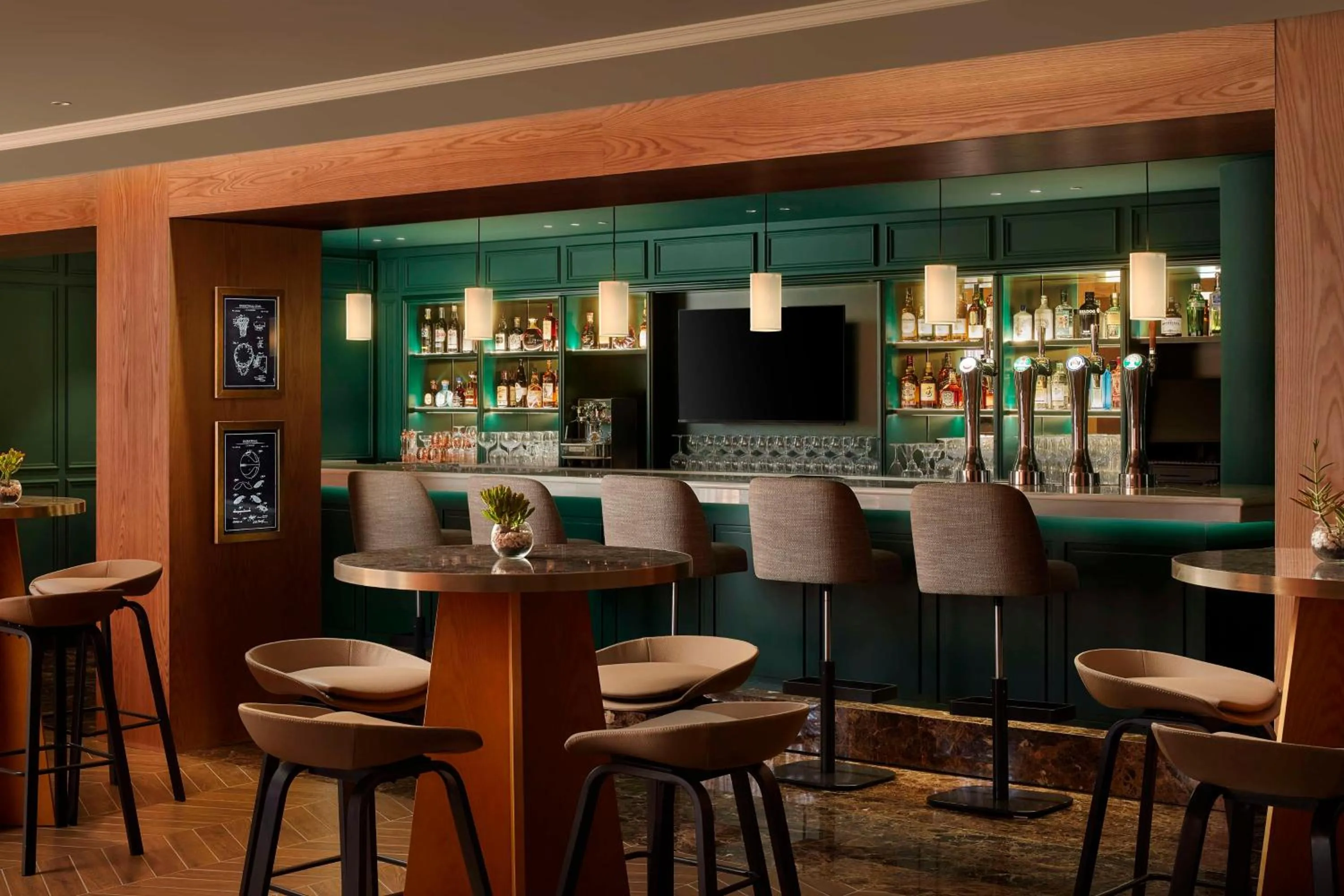 Lounge or bar in Tivoli La Caleta Resort