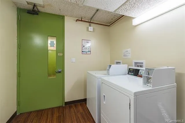 Newly renovated luxury, modern style Waikiki Sunset Hotel Ocean view Freeparking