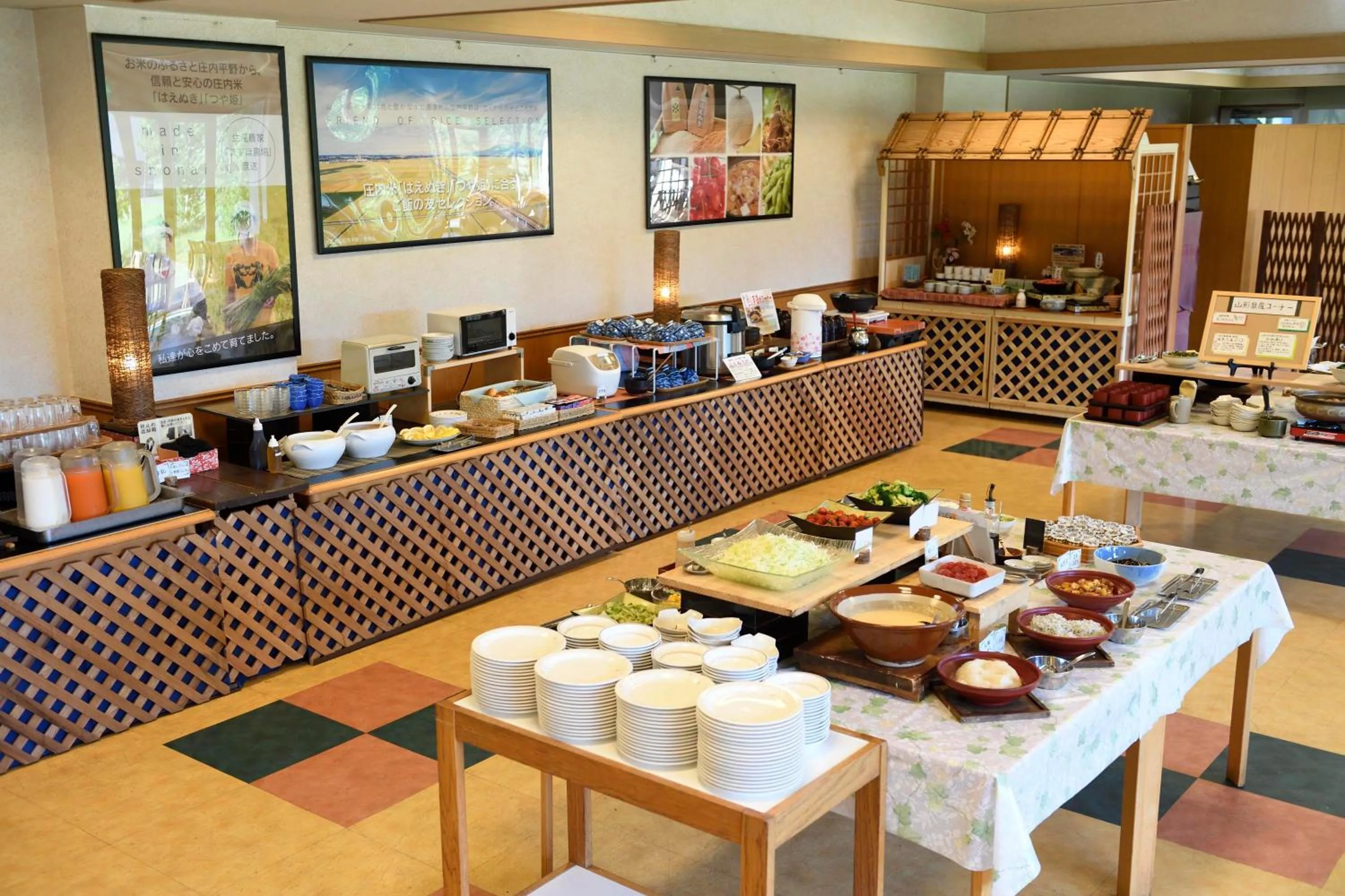 Restaurant/places to eat in Kyukamura Shonai-Haguro