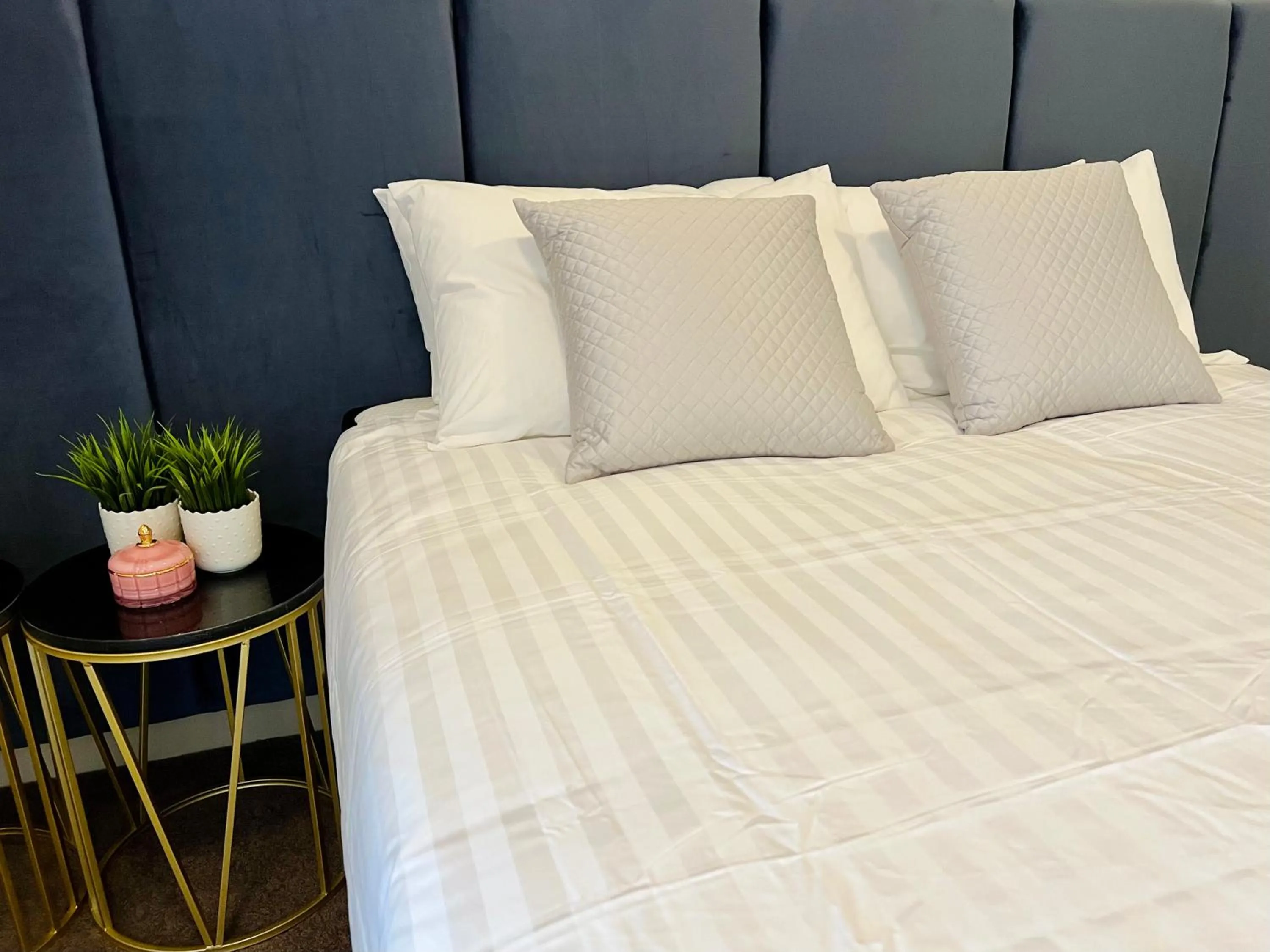 Bed in Clarendon Hotel