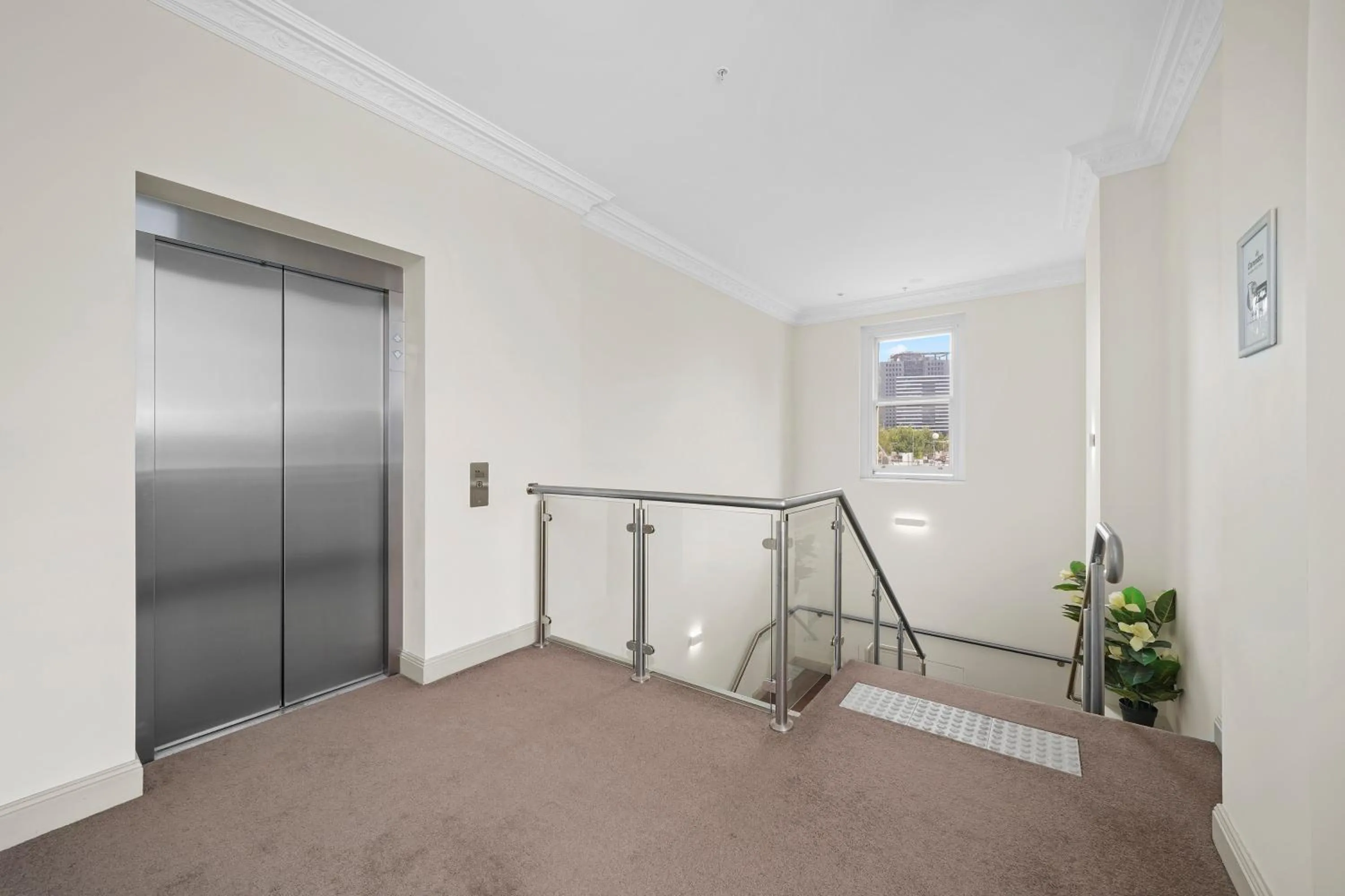 elevator in Clarendon Hotel