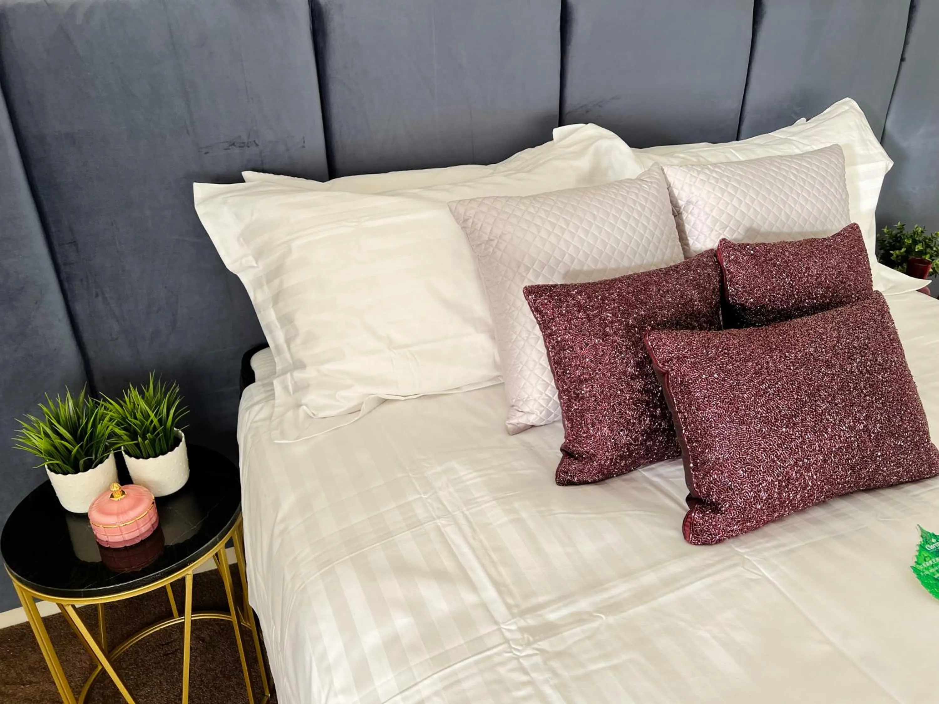 Bed in Clarendon Hotel