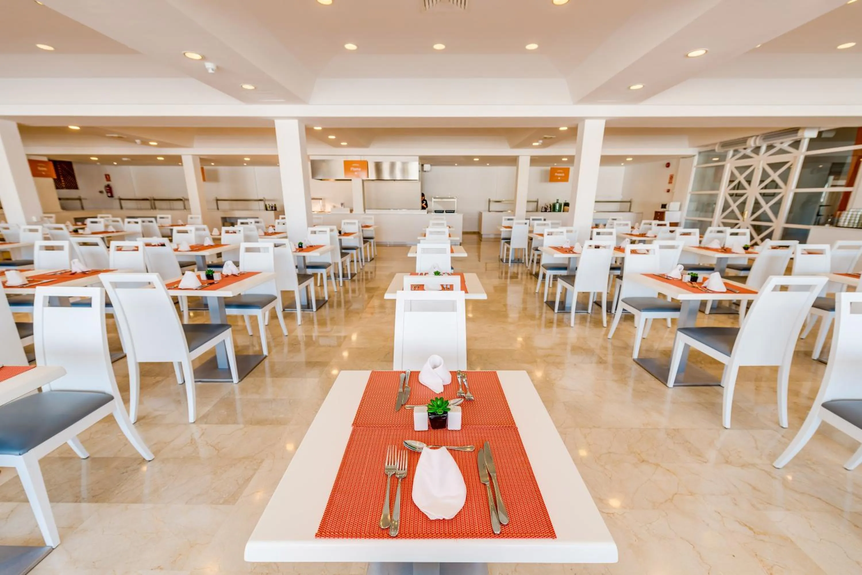 Restaurant/places to eat in Bellevue Lagomonte