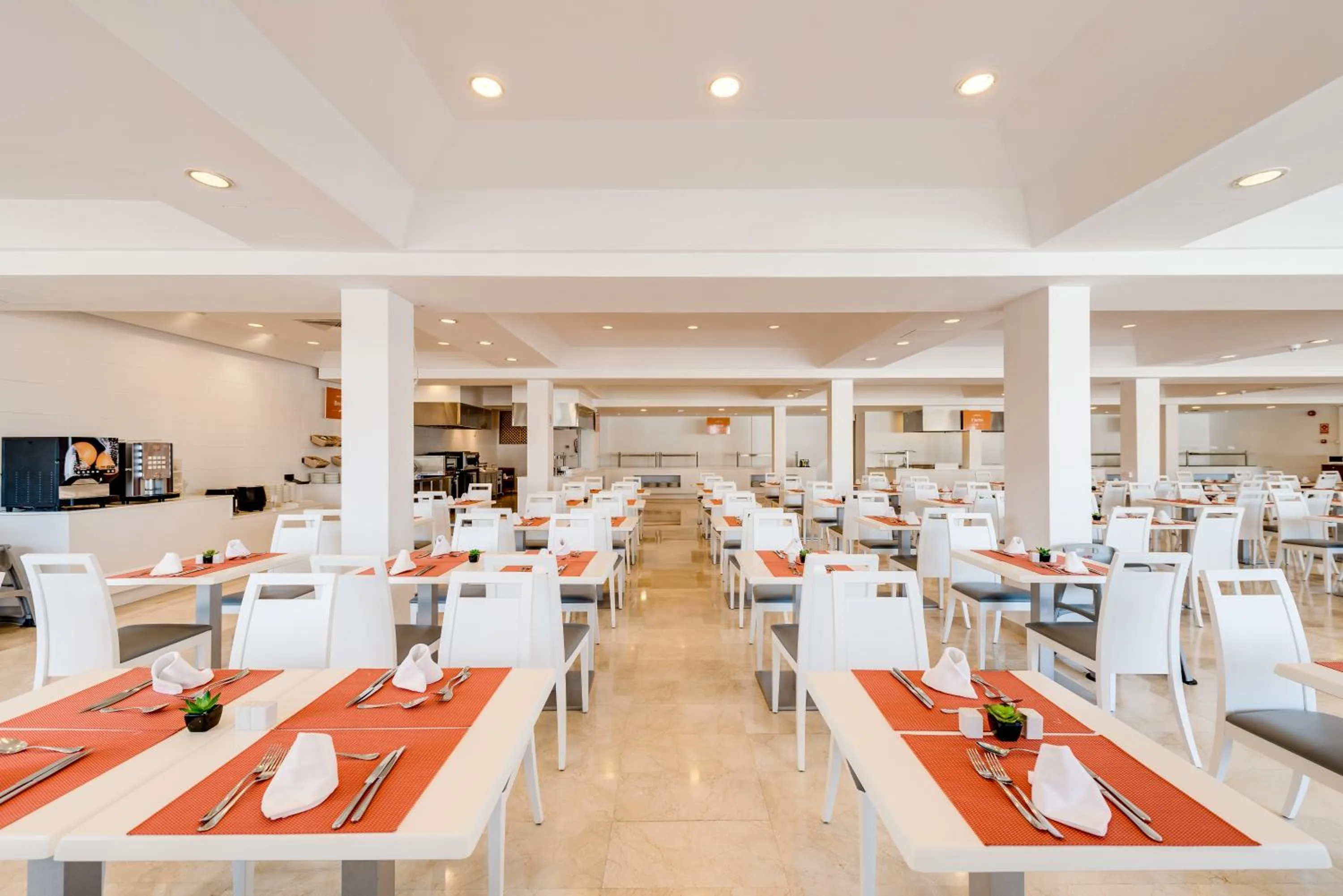 Restaurant/places to eat in Bellevue Lagomonte