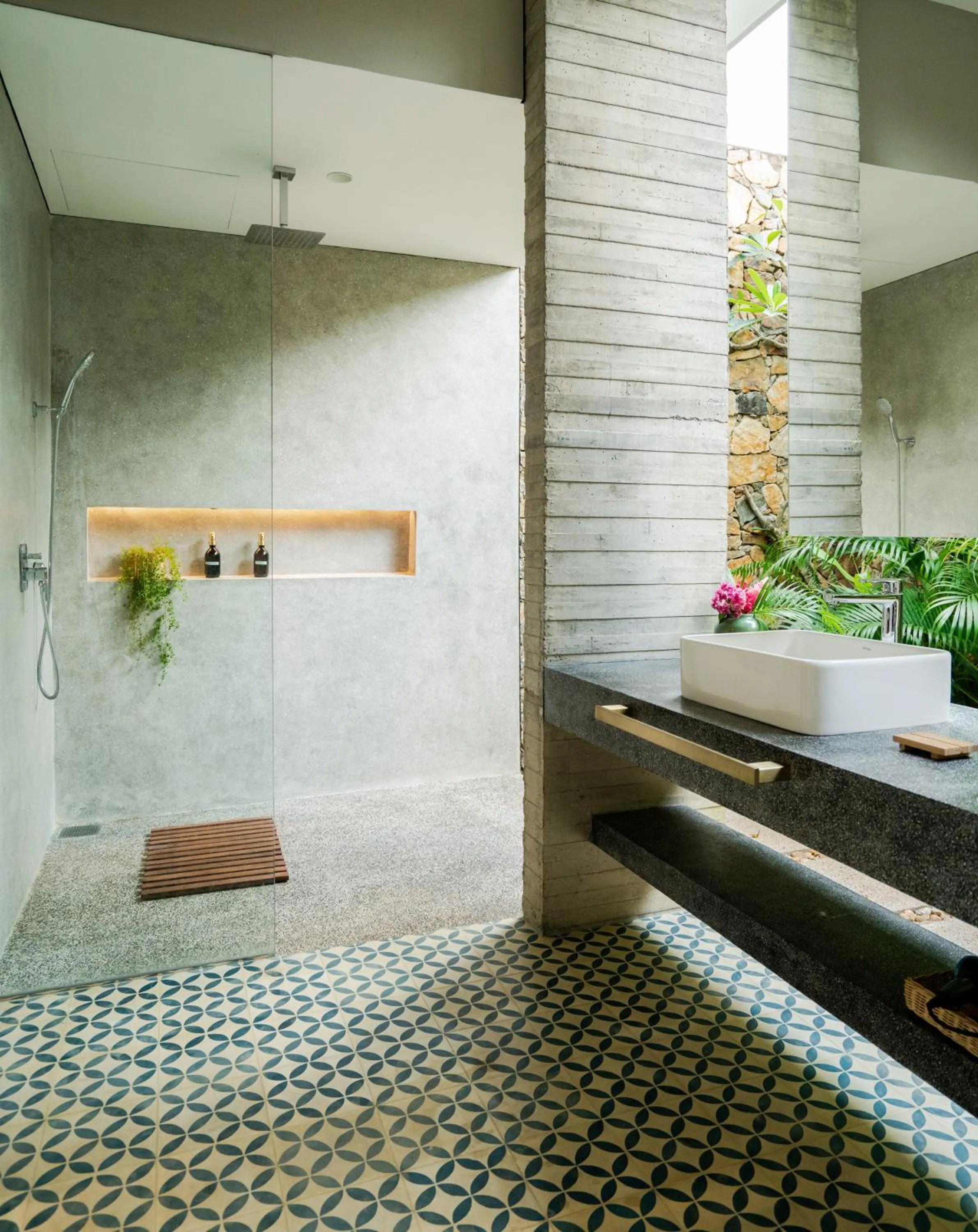 Shower in Villa Alba - Ahangama