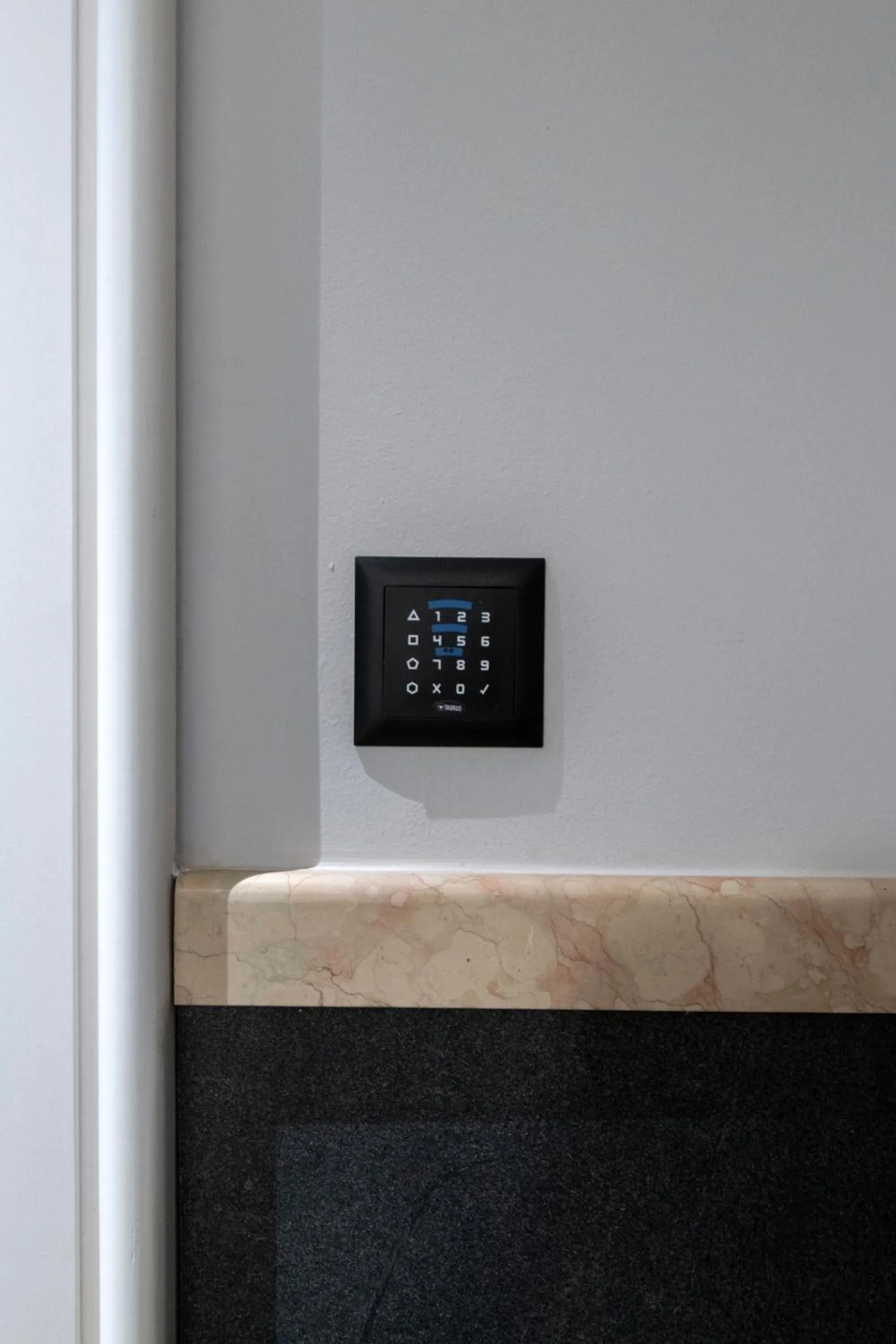 Facade/entrance in Numa Prague Poise