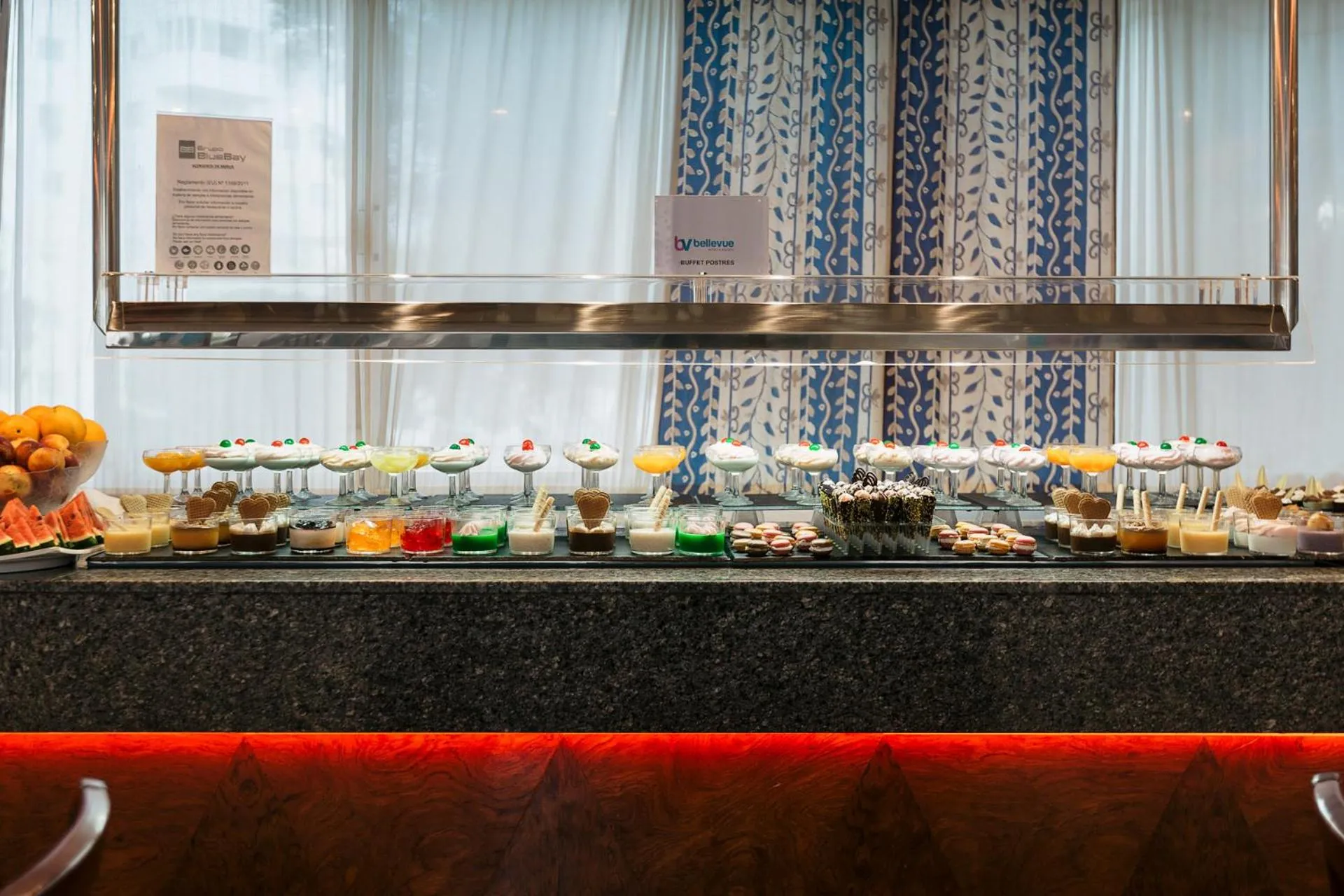 Buffet breakfast in Bellevue Vistanova