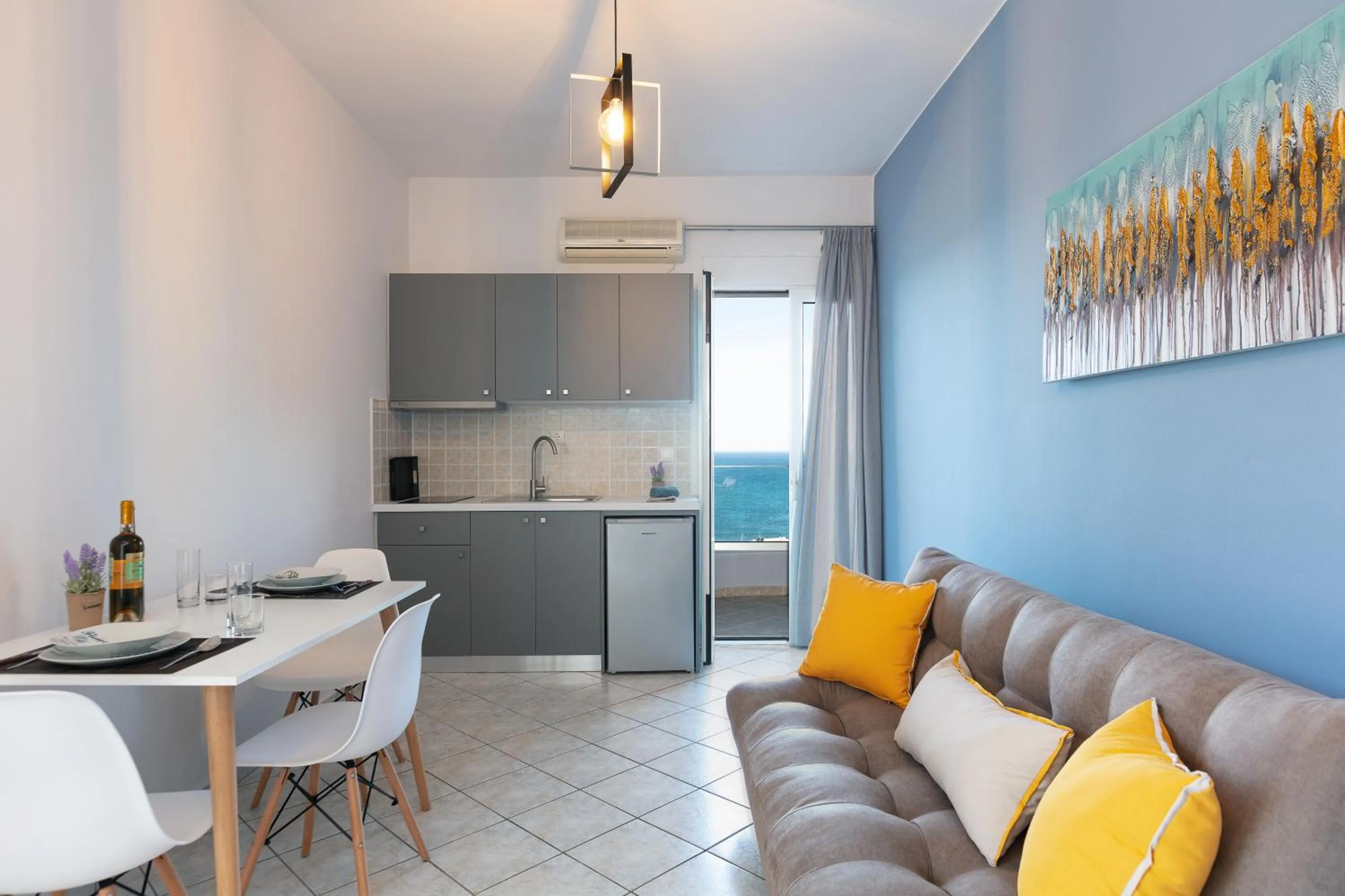 Kitchen or kitchenette in Pietra Di Mare