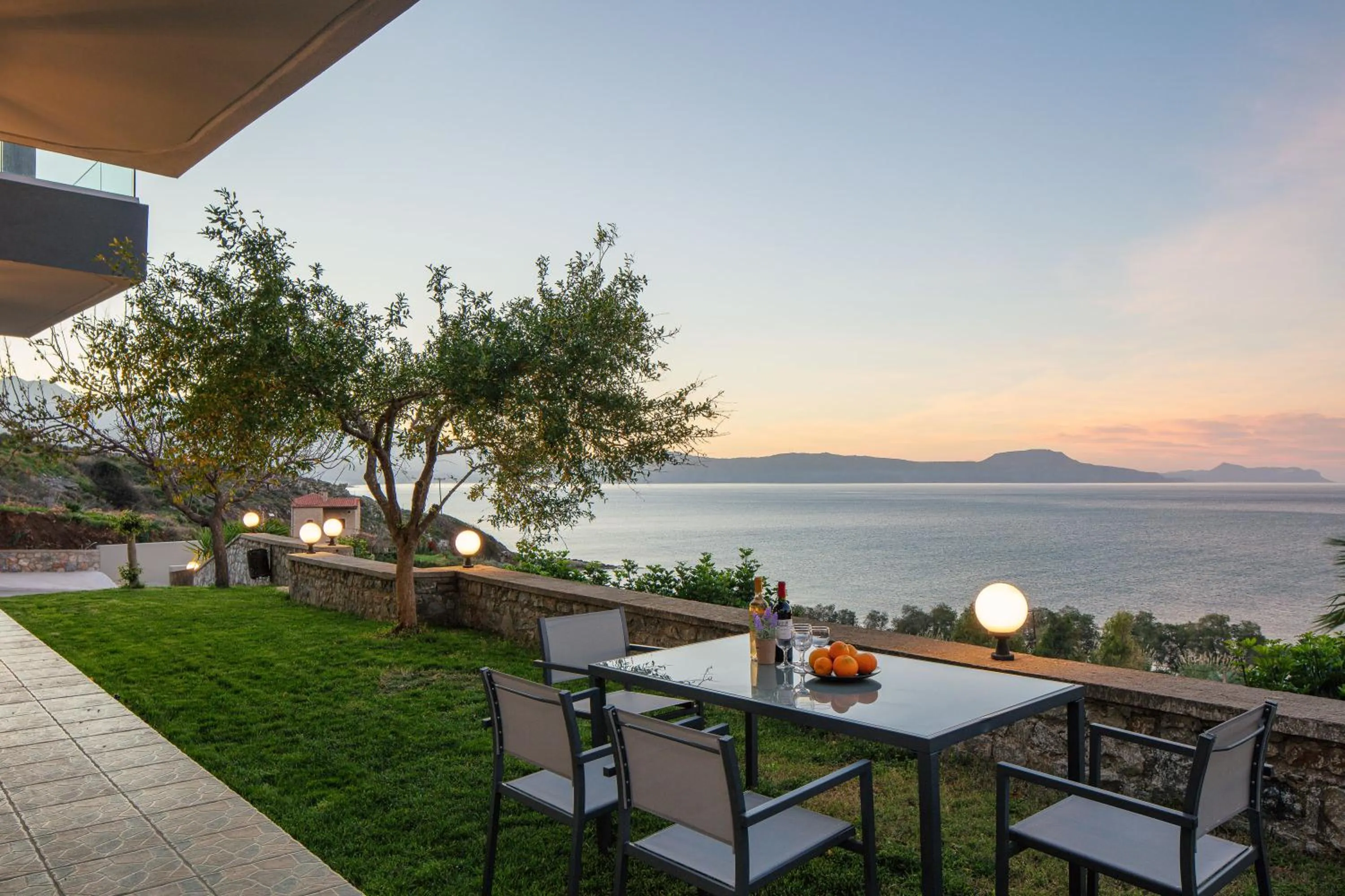 Patio in Pietra Di Mare