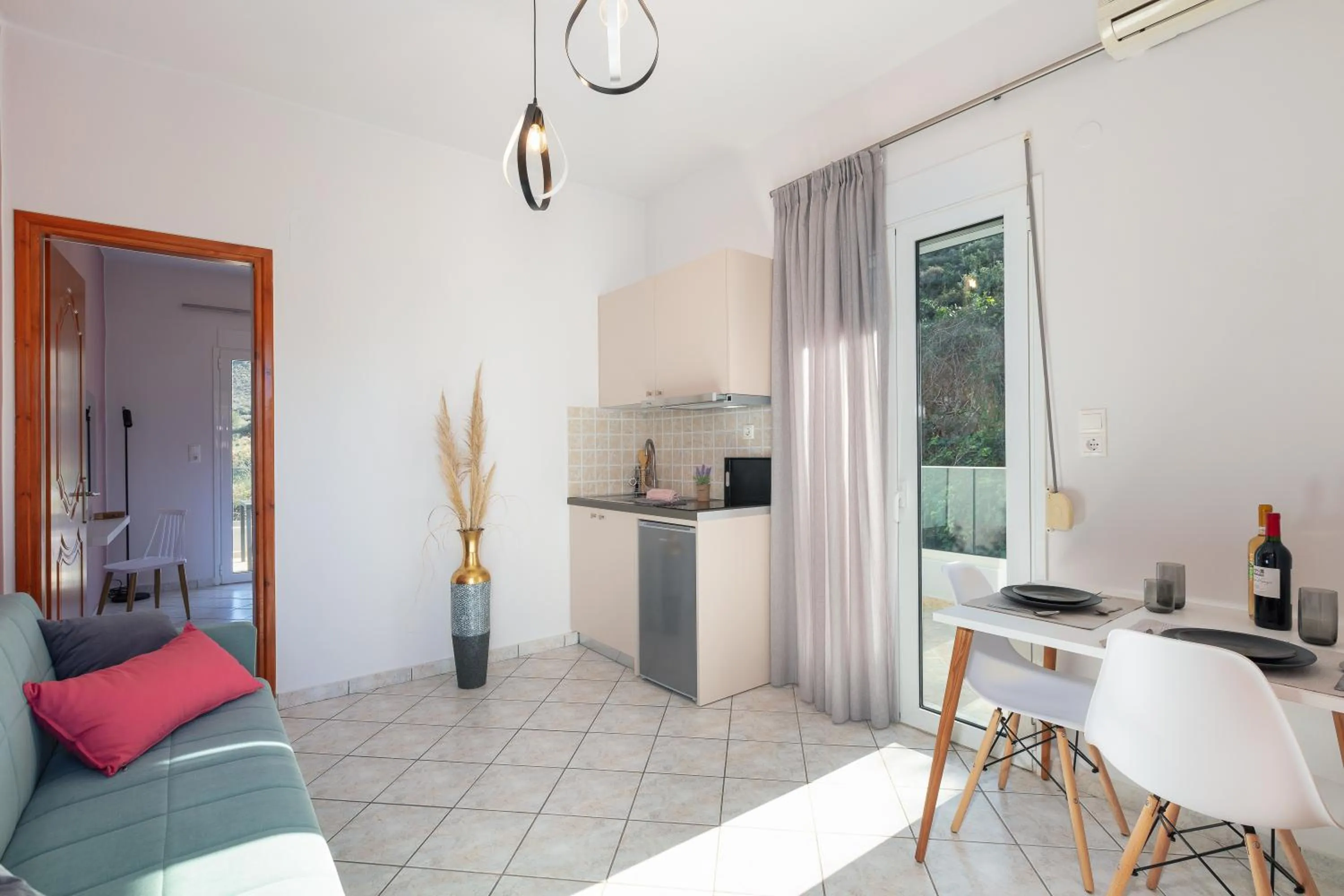 Seating area in Pietra Di Mare