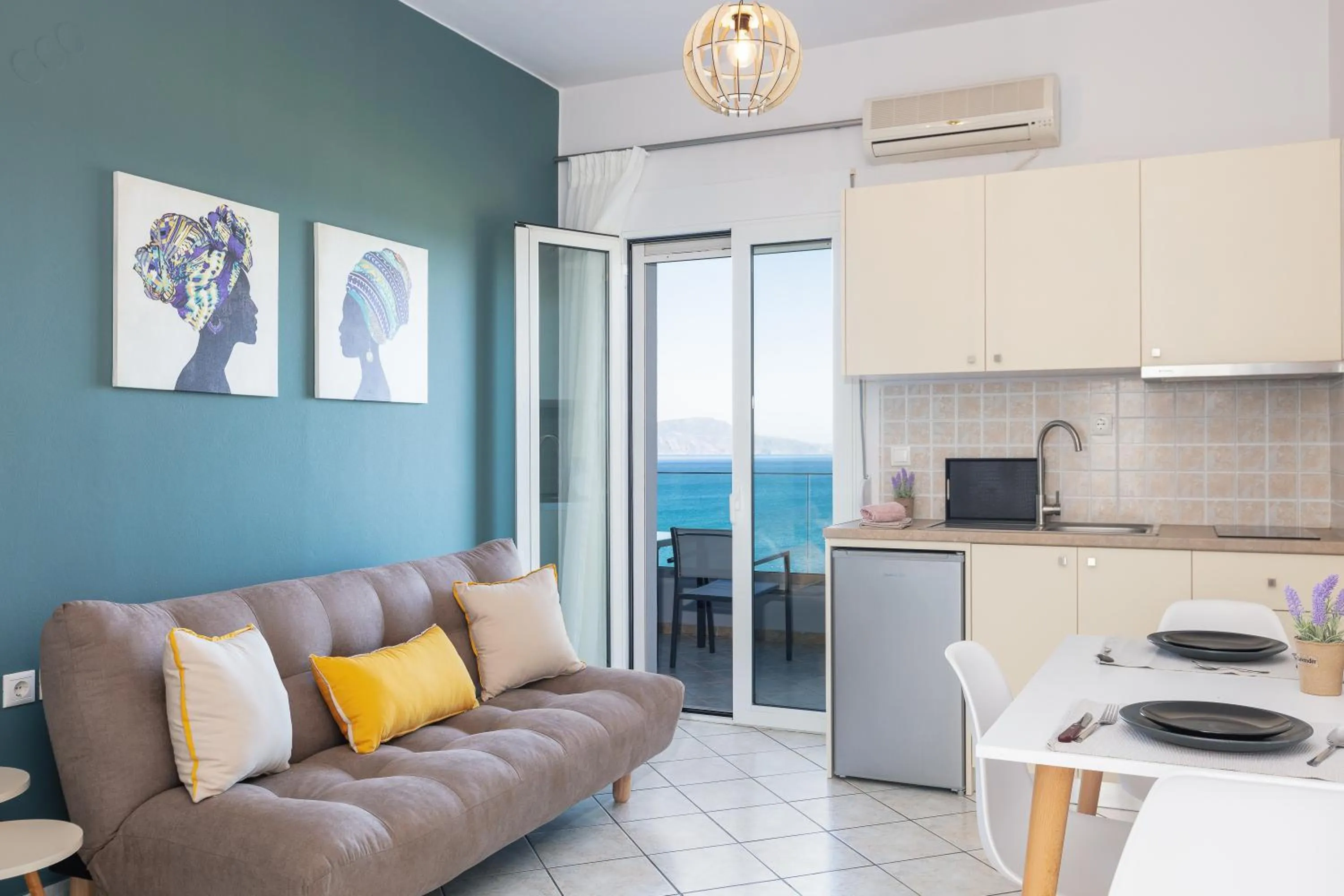 Kitchen or kitchenette in Pietra Di Mare