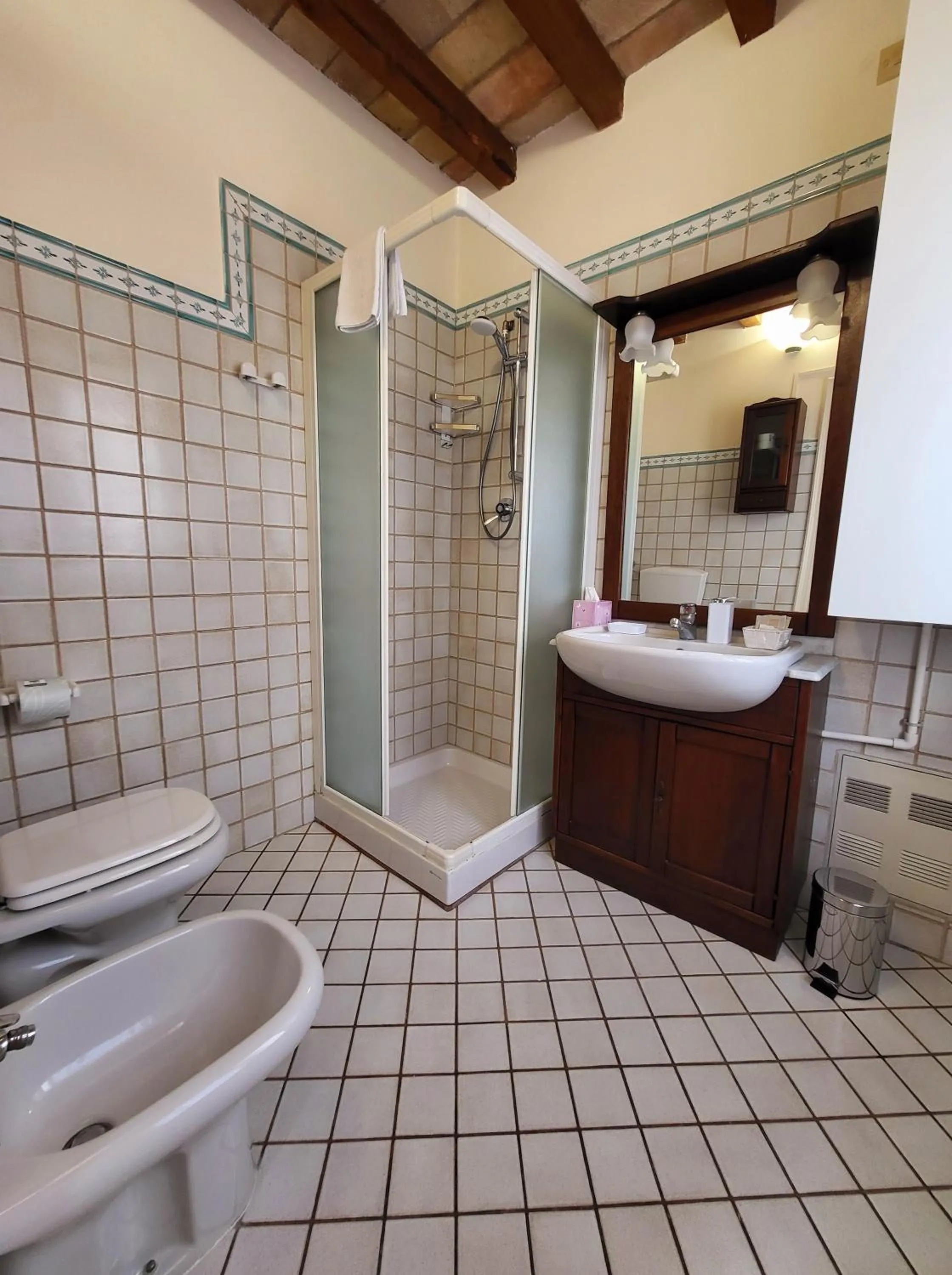 Shower in Residence Antico Borgo