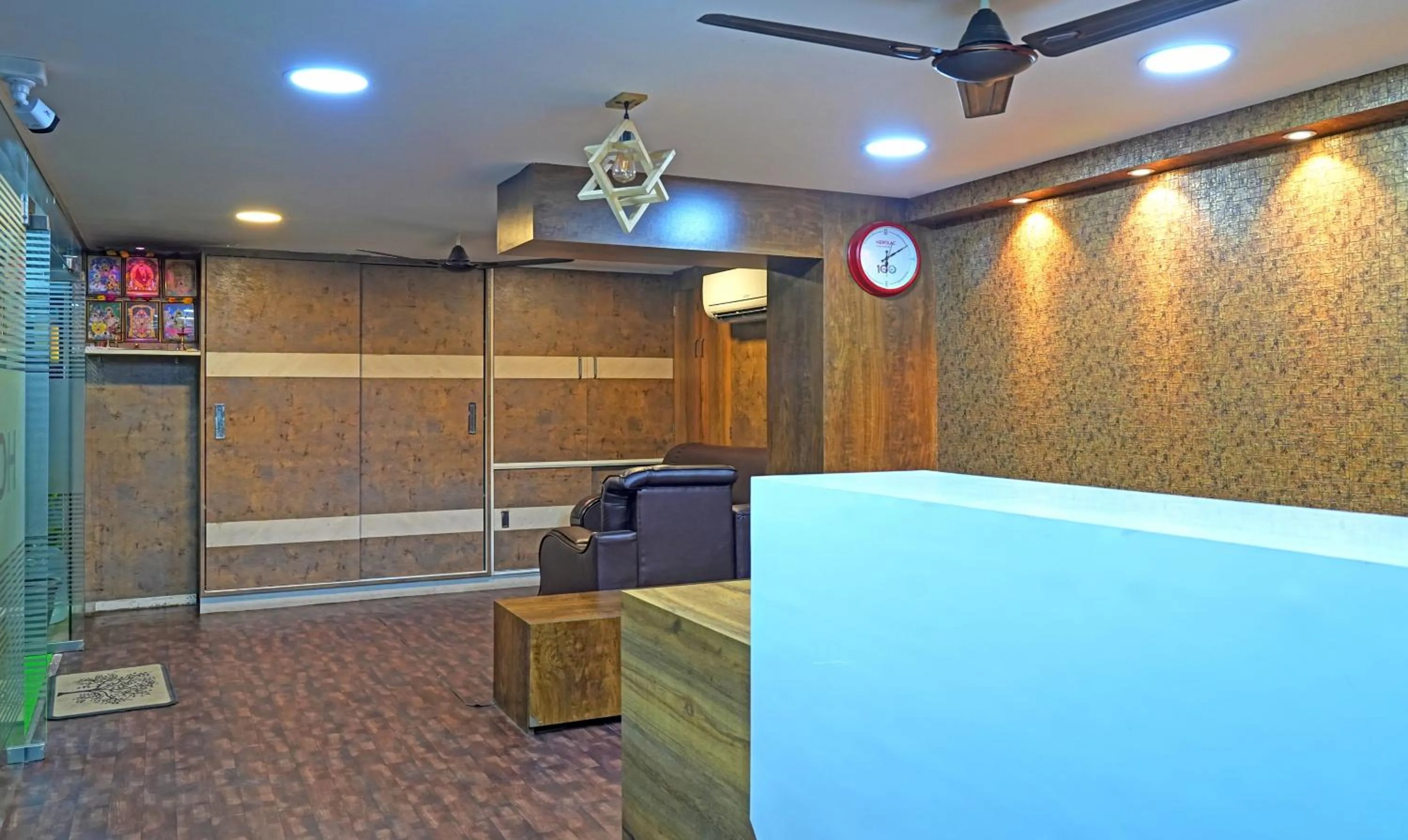 Lobby or reception, Lobby/Reception in Treebo Trend Jsn Grand