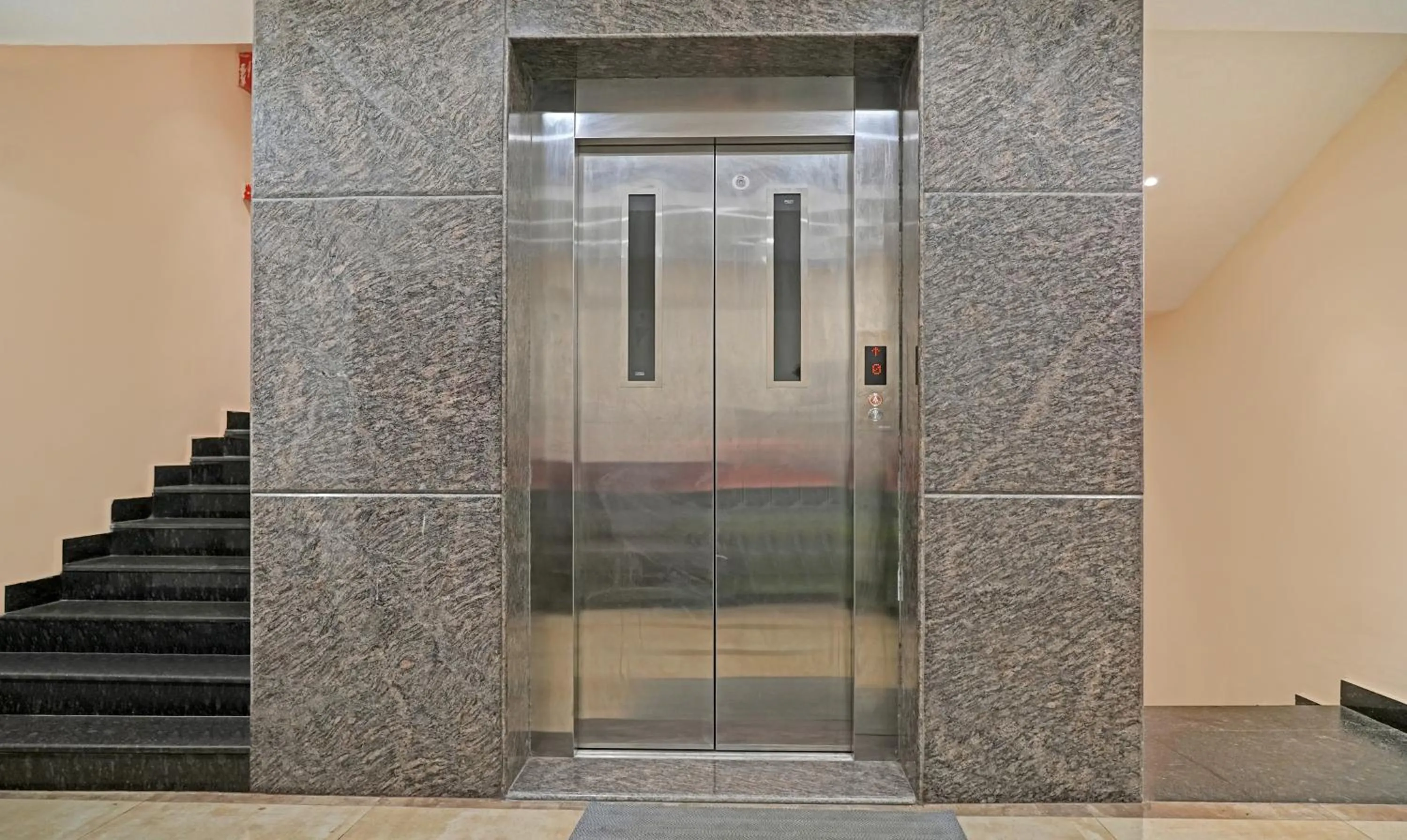 elevator in Treebo Trend Jsn Grand