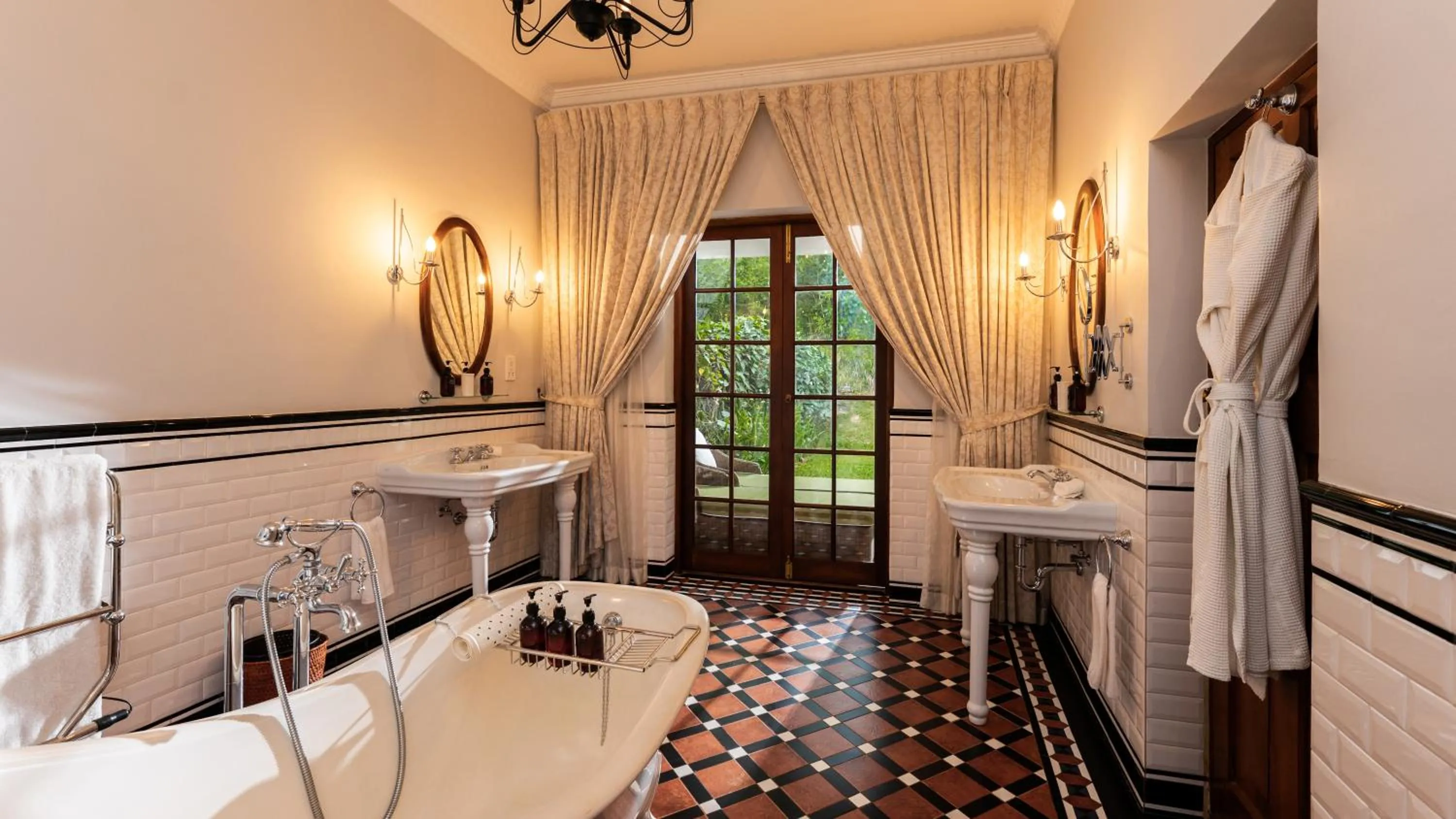 Bedroom in Ceylon Tea Trails - Relais and Chateaux - All Inclusive