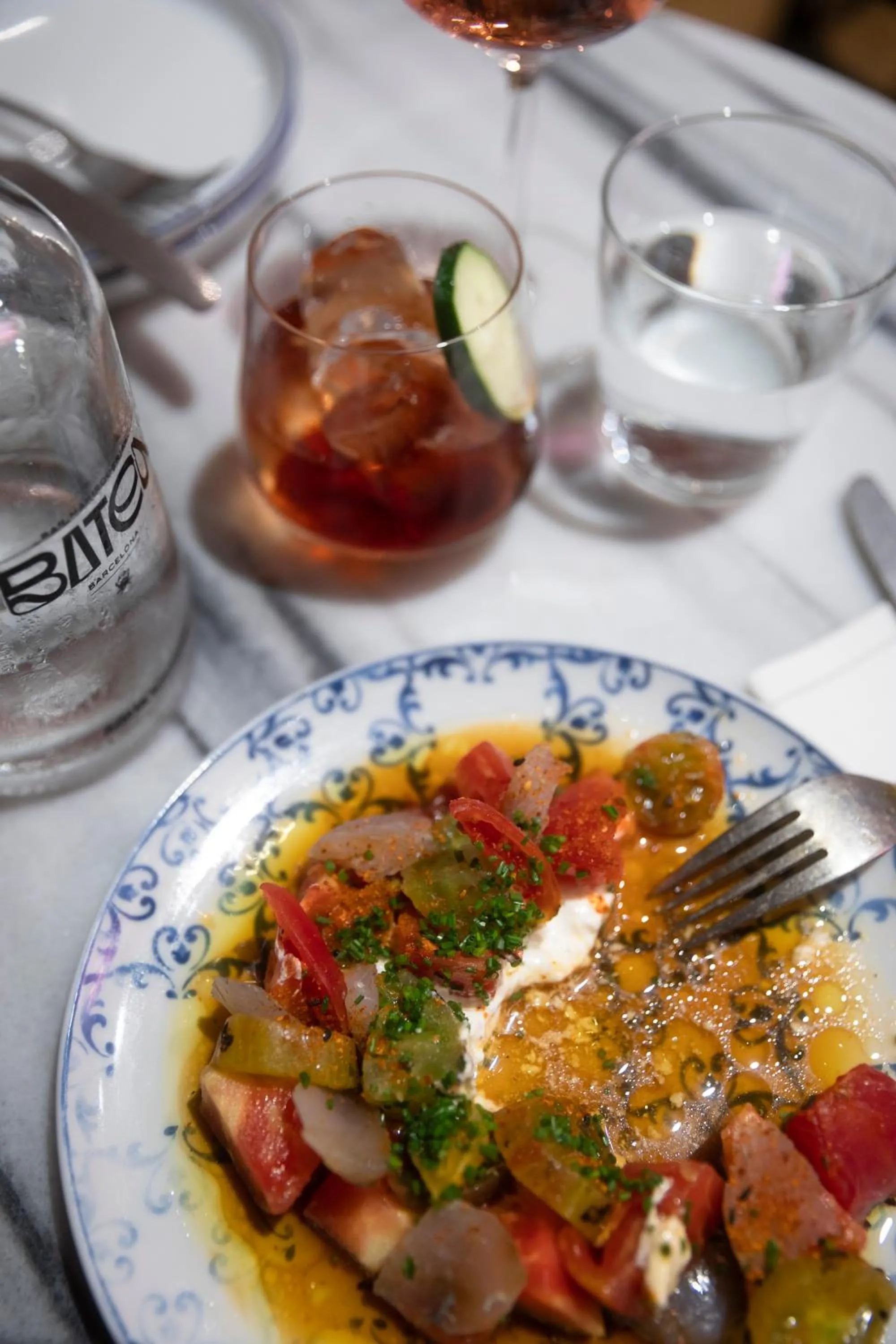 Restaurant/places to eat in El Avenida Palace