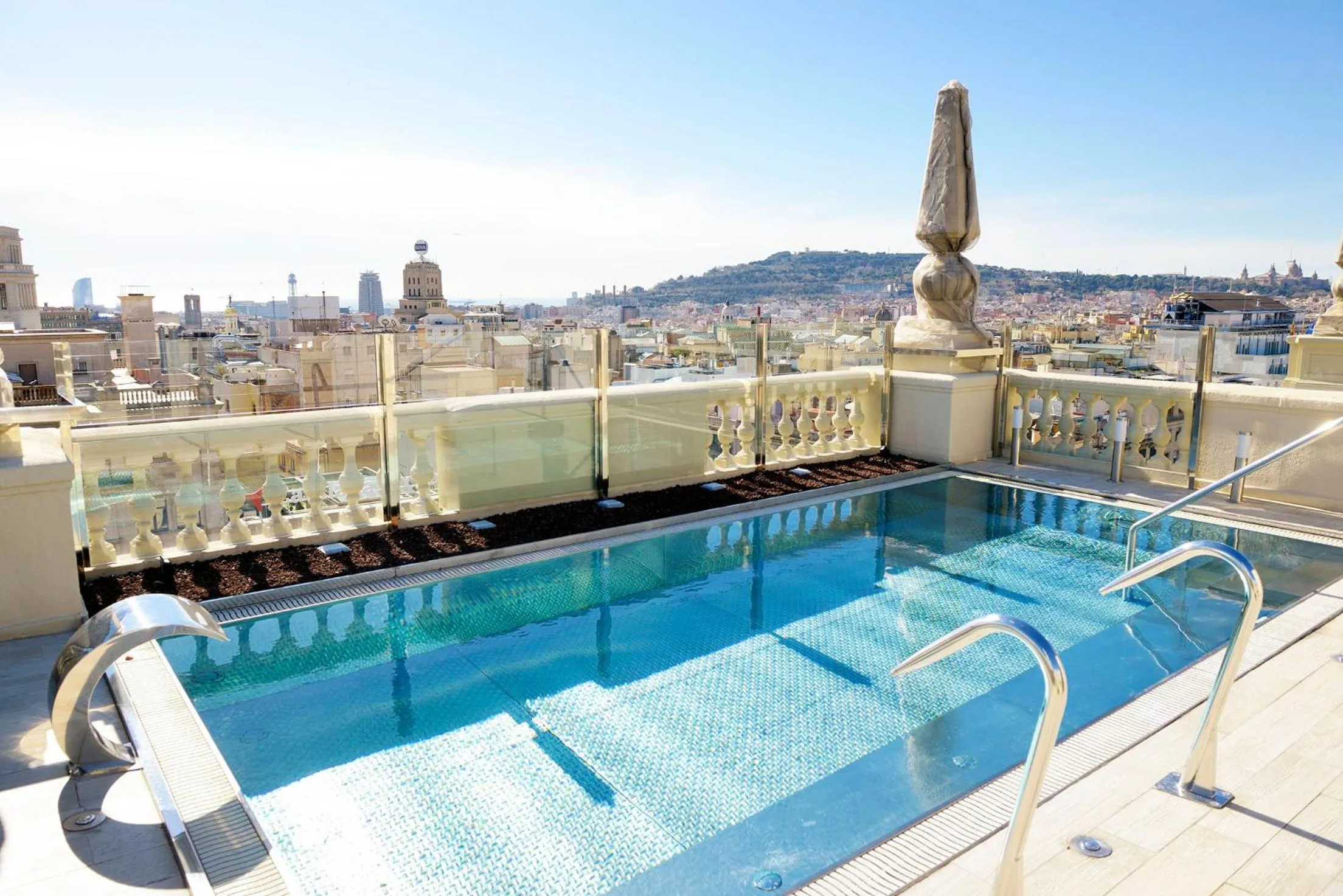 Balcony/Terrace in El Avenida Palace