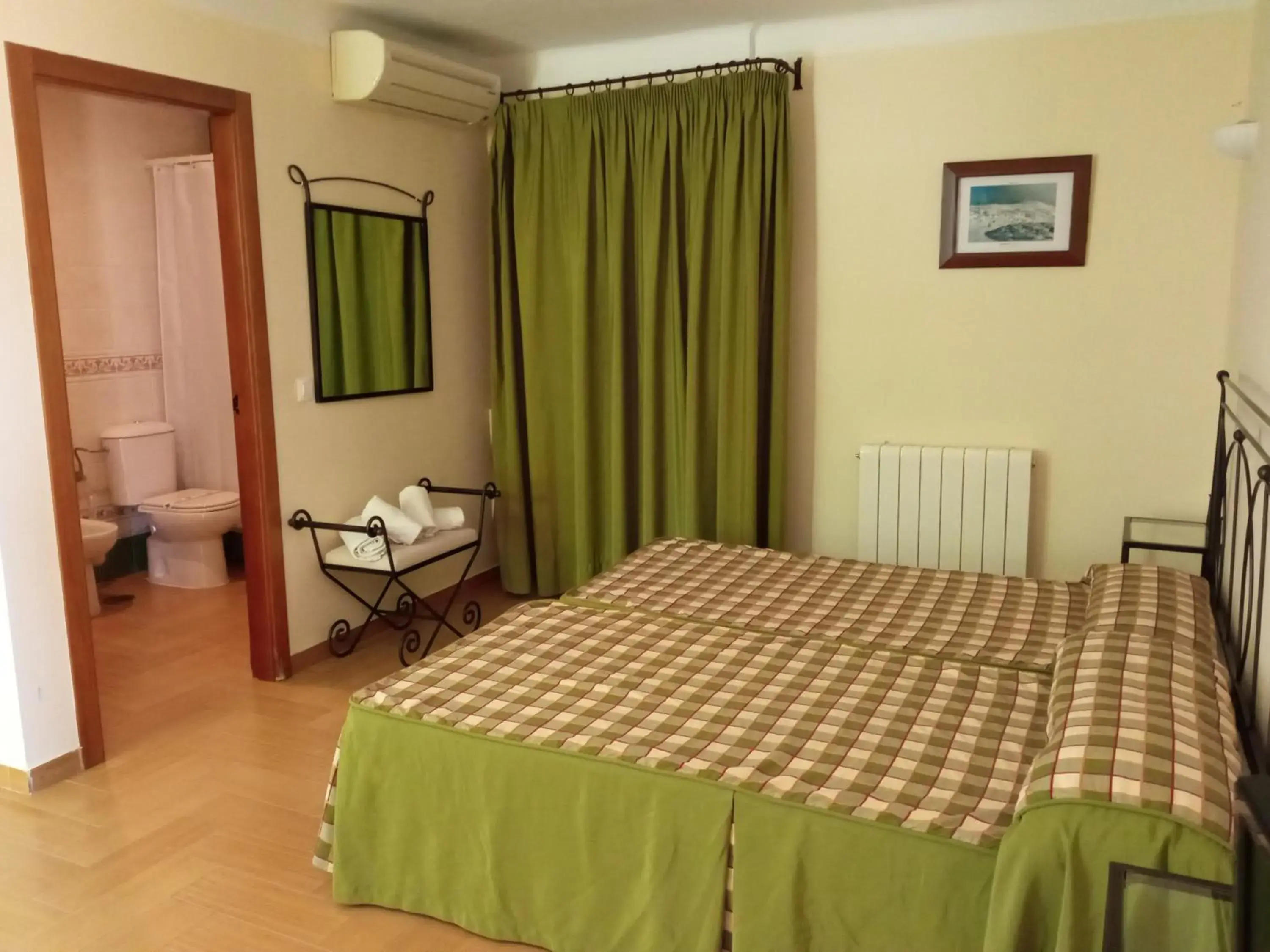 Double or Twin Room in Hotel Rural Puerto Mágina Double or Twin Room in Hotel Rural Puerto Mágina