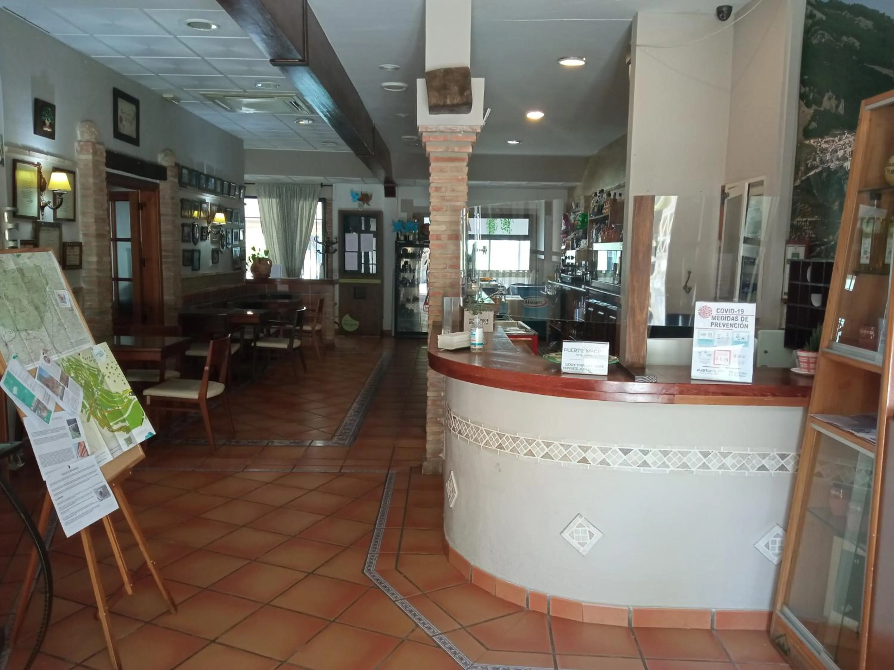 Lobby or reception in Hotel Rural Puerto Mágina