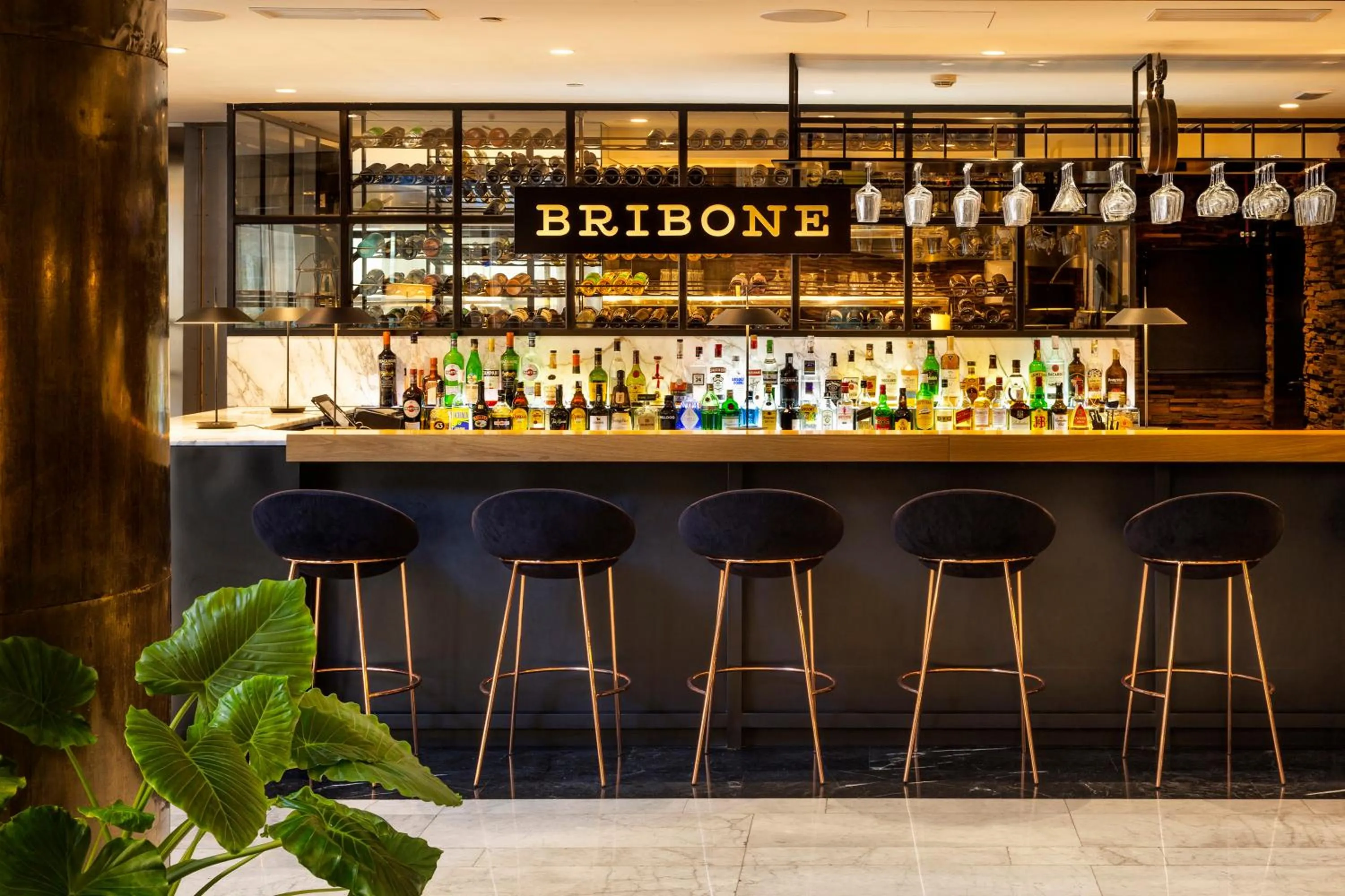 Lounge or bar in Melia Madrid Princesa