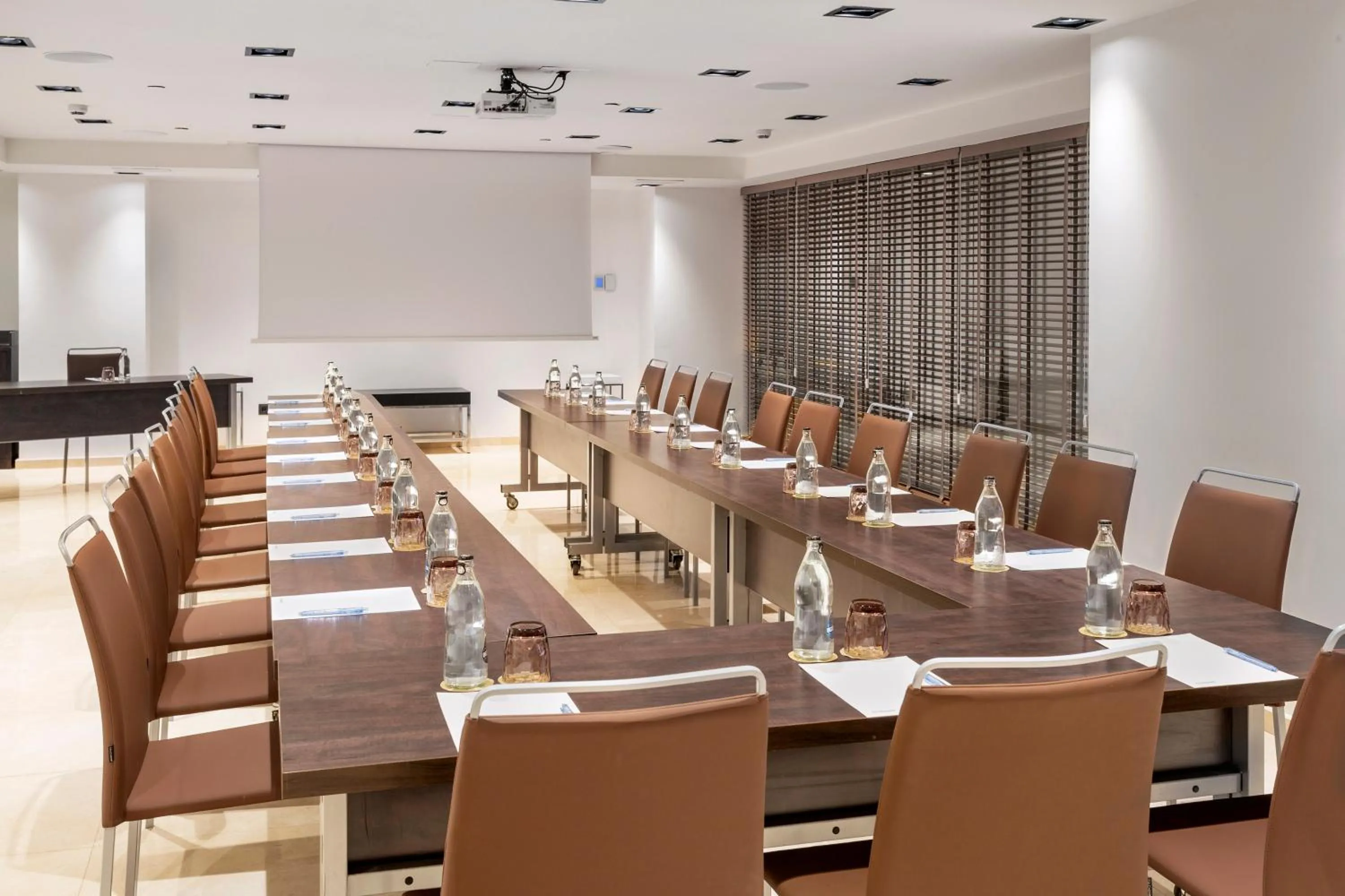 Meeting/conference room in Melia Madrid Princesa