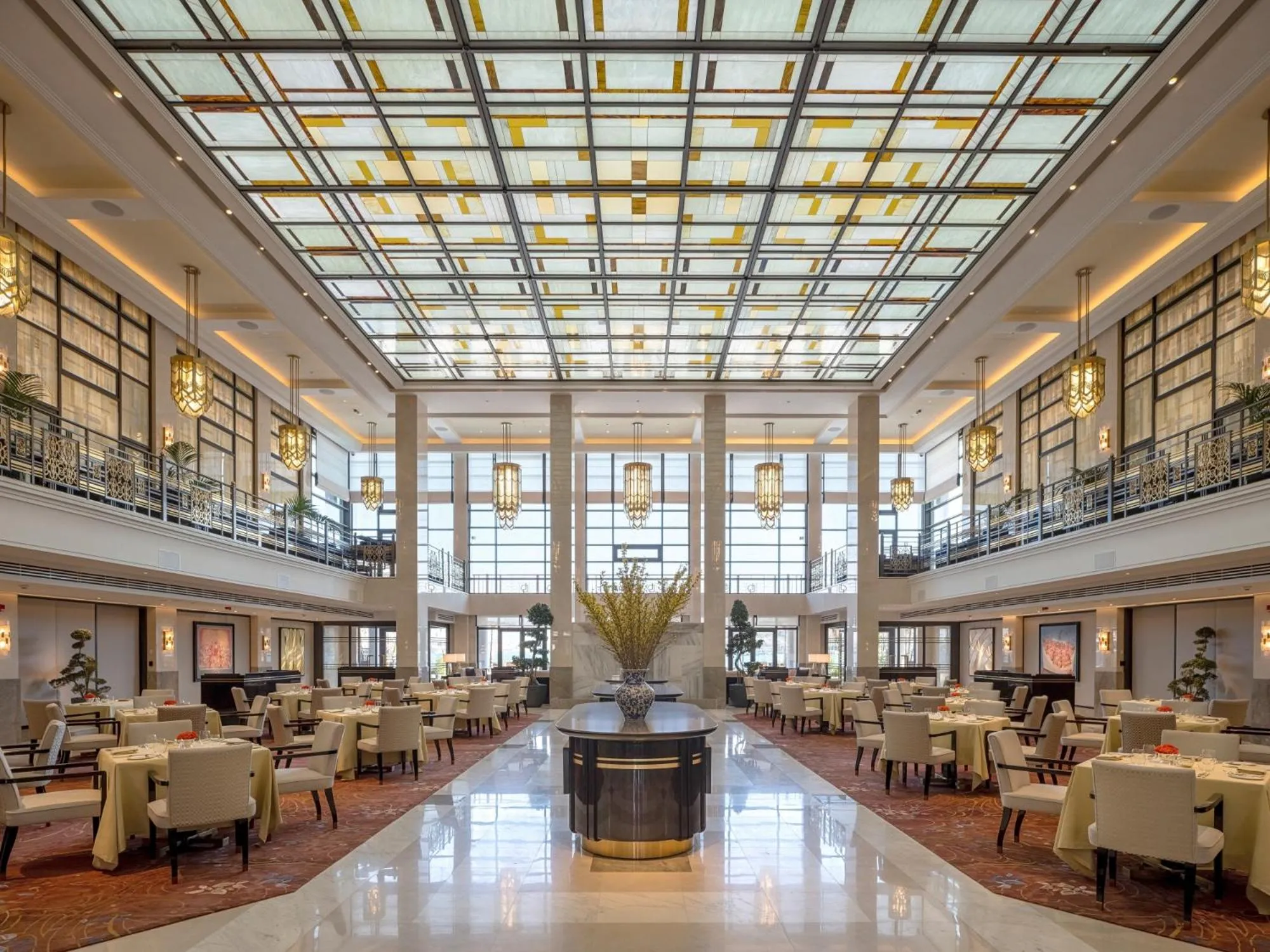 Restaurant/places to eat in The Peninsula Istanbul