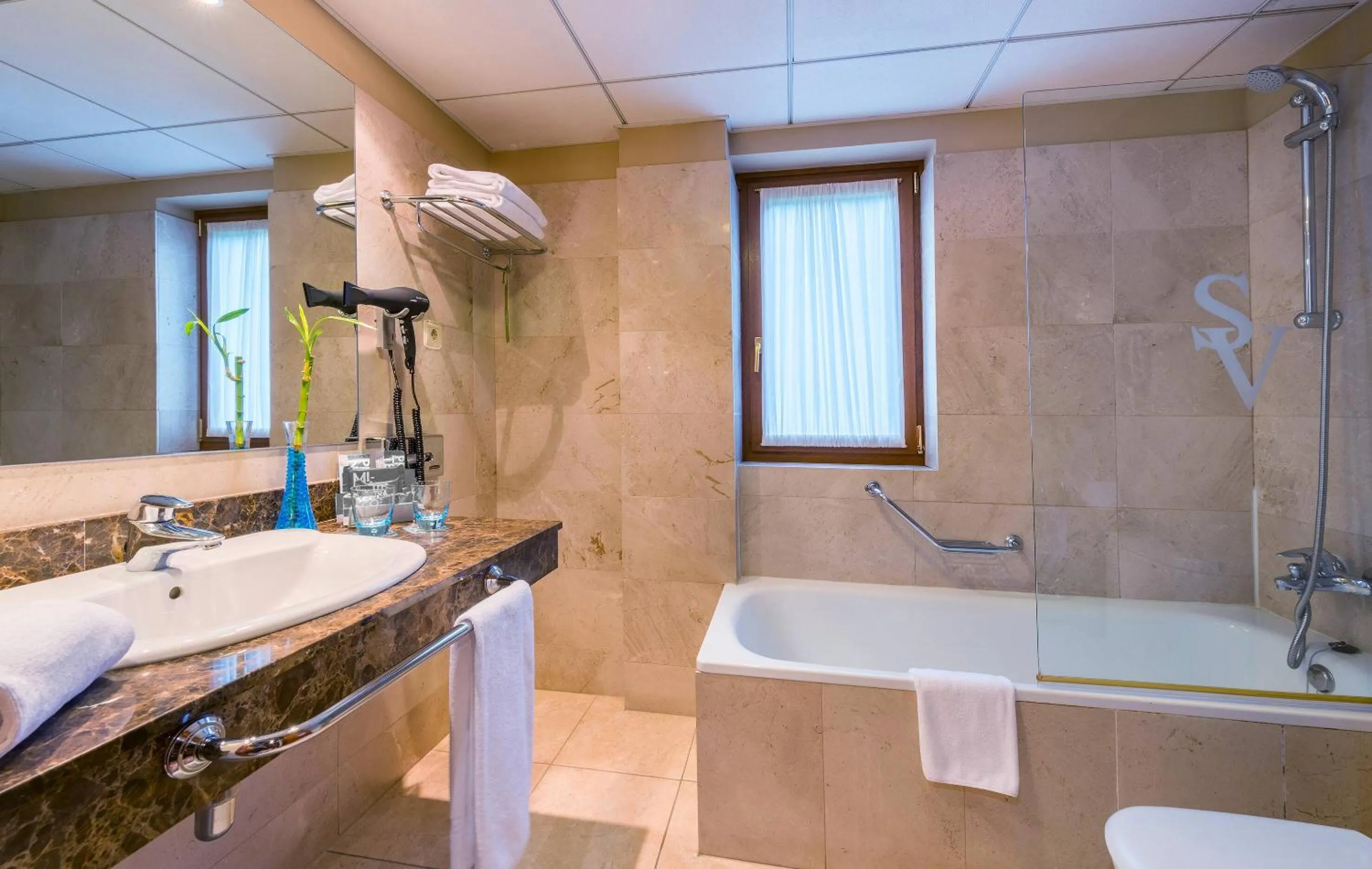 Bathroom in Vielha Val d'Arán Affiliated by Meliá Hotel