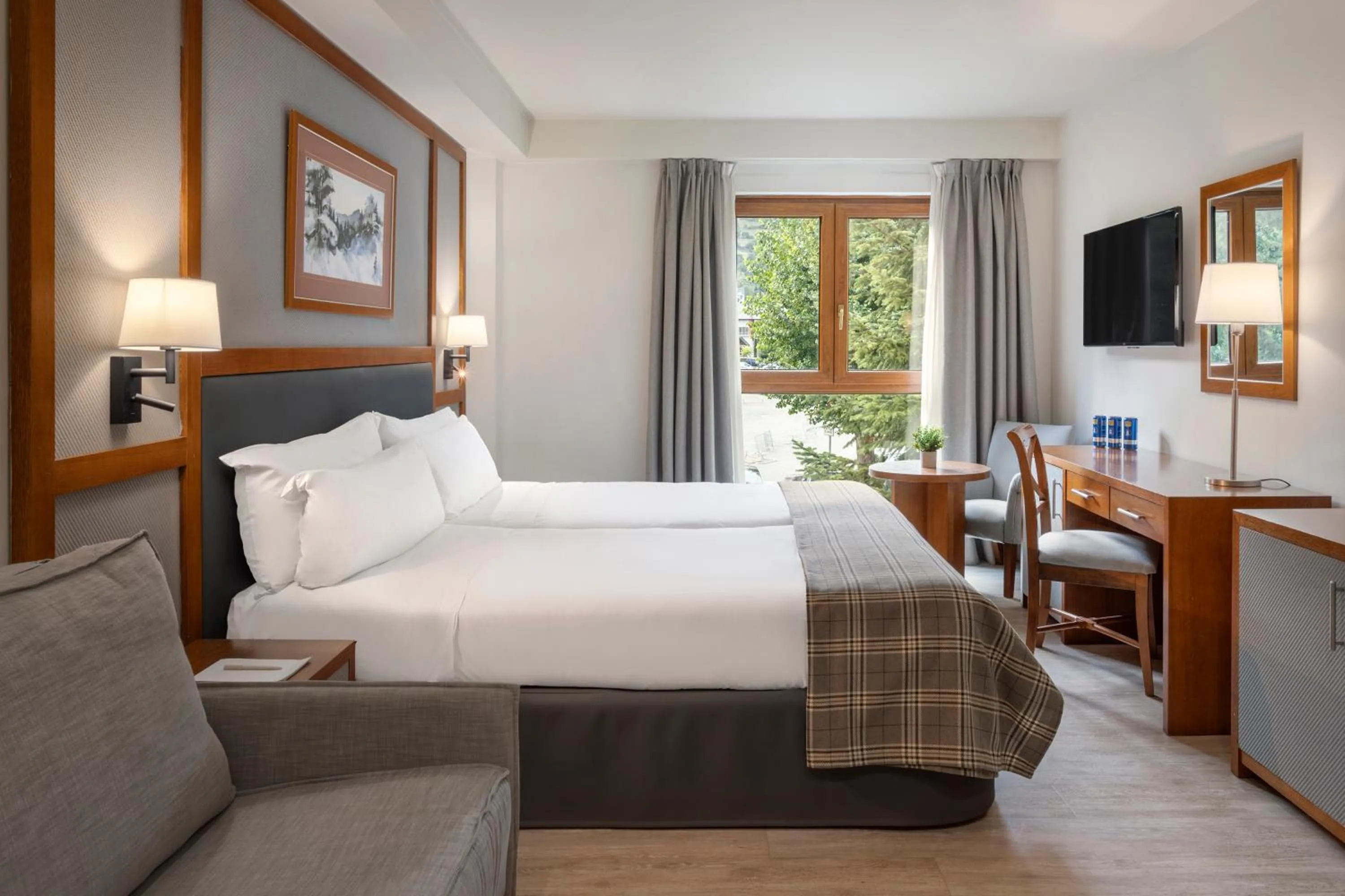 Bed in Hotel Vielha Val d'Aran, Affiliated by Meliá