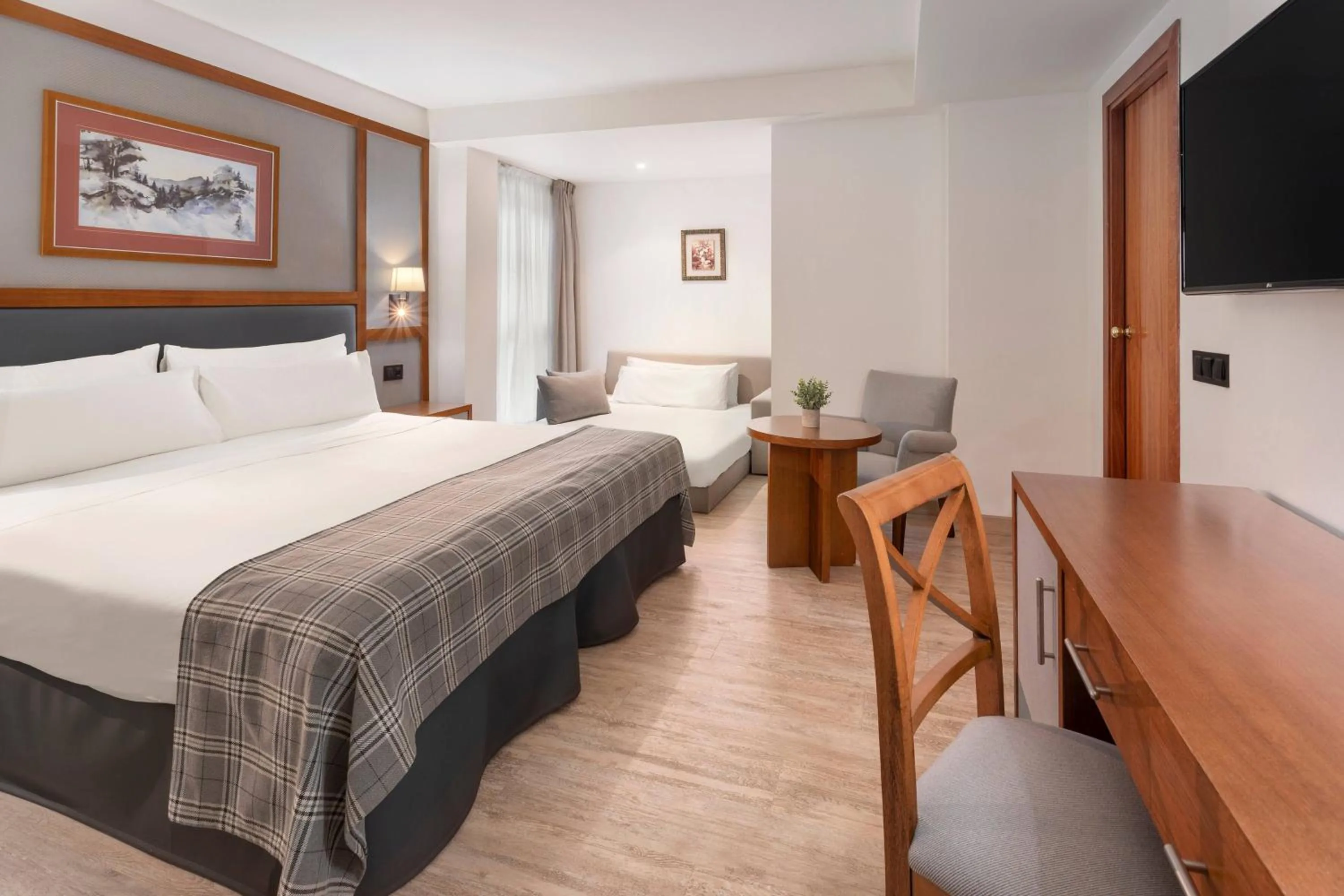 Property building, Bed in Vielha Val d'Arán Affiliated by Meliá Hotel