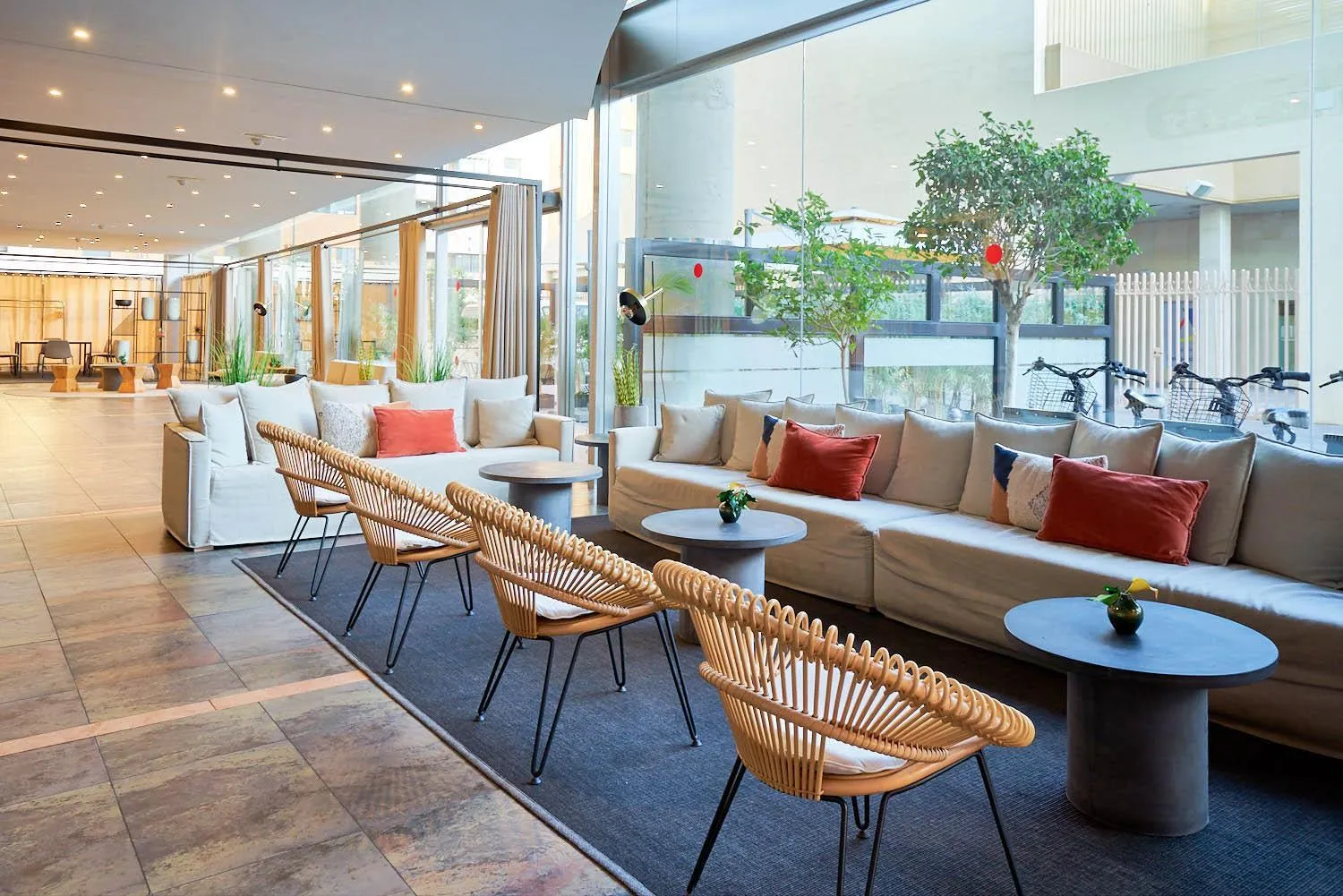 Lounge or bar in Eurostars Málaga