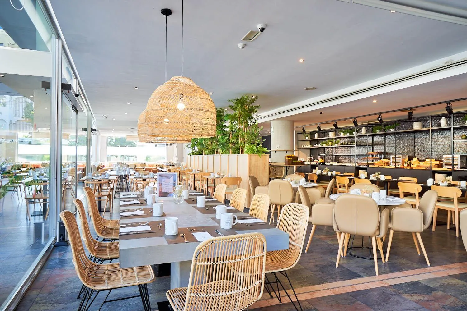 Restaurant/places to eat in Eurostars Málaga